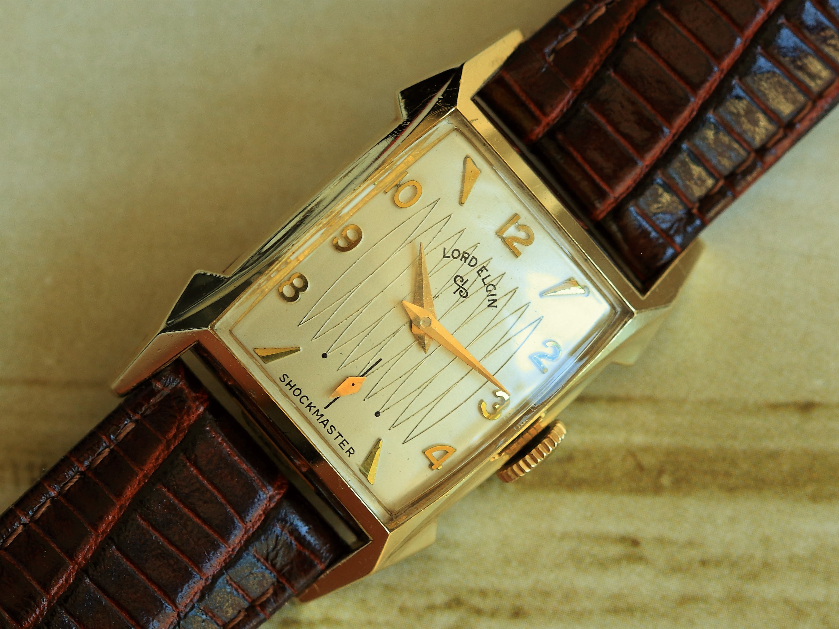 Elgin shockmaster hotsell wrist watch