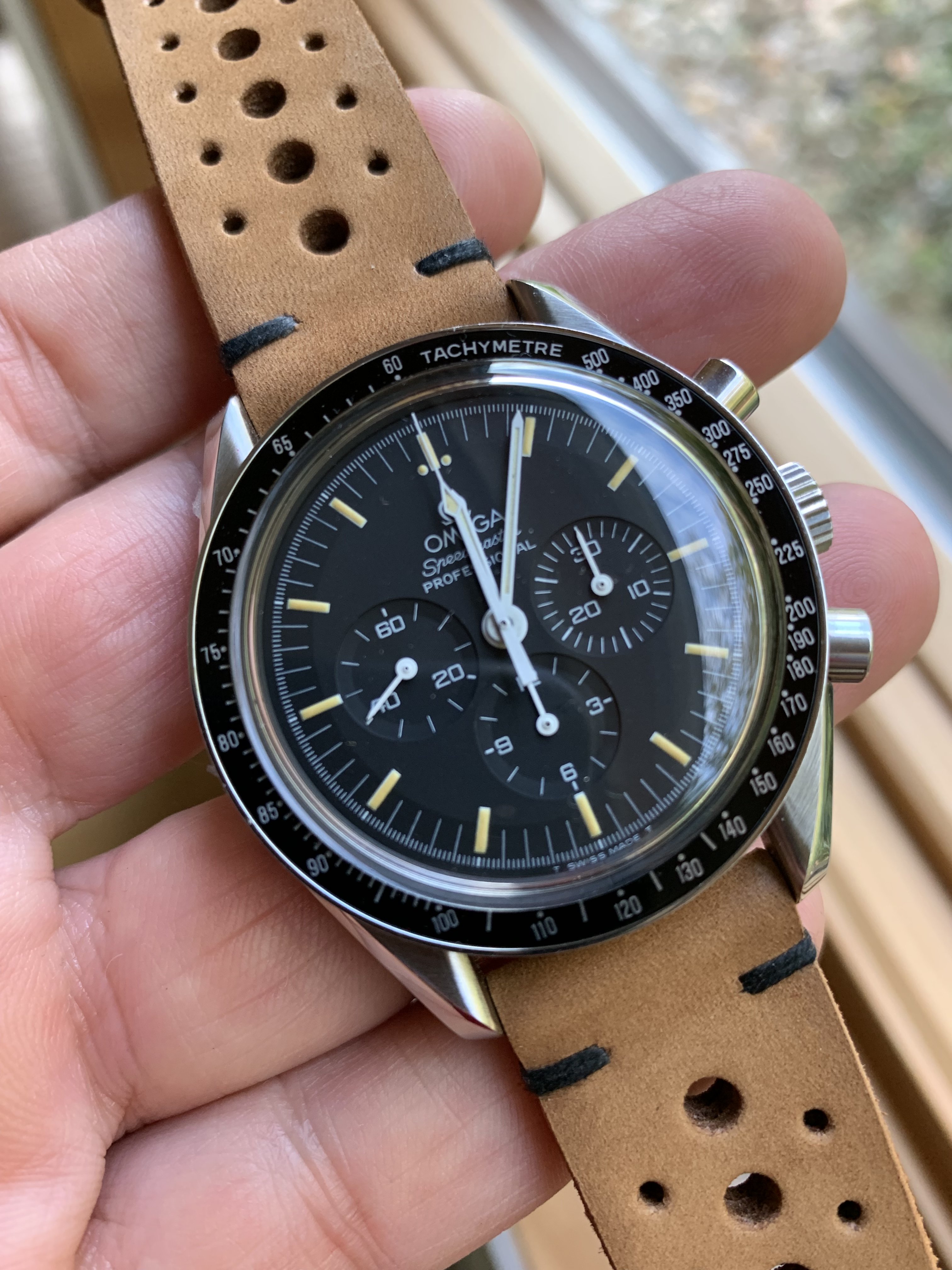 Omega speedmaster online patina