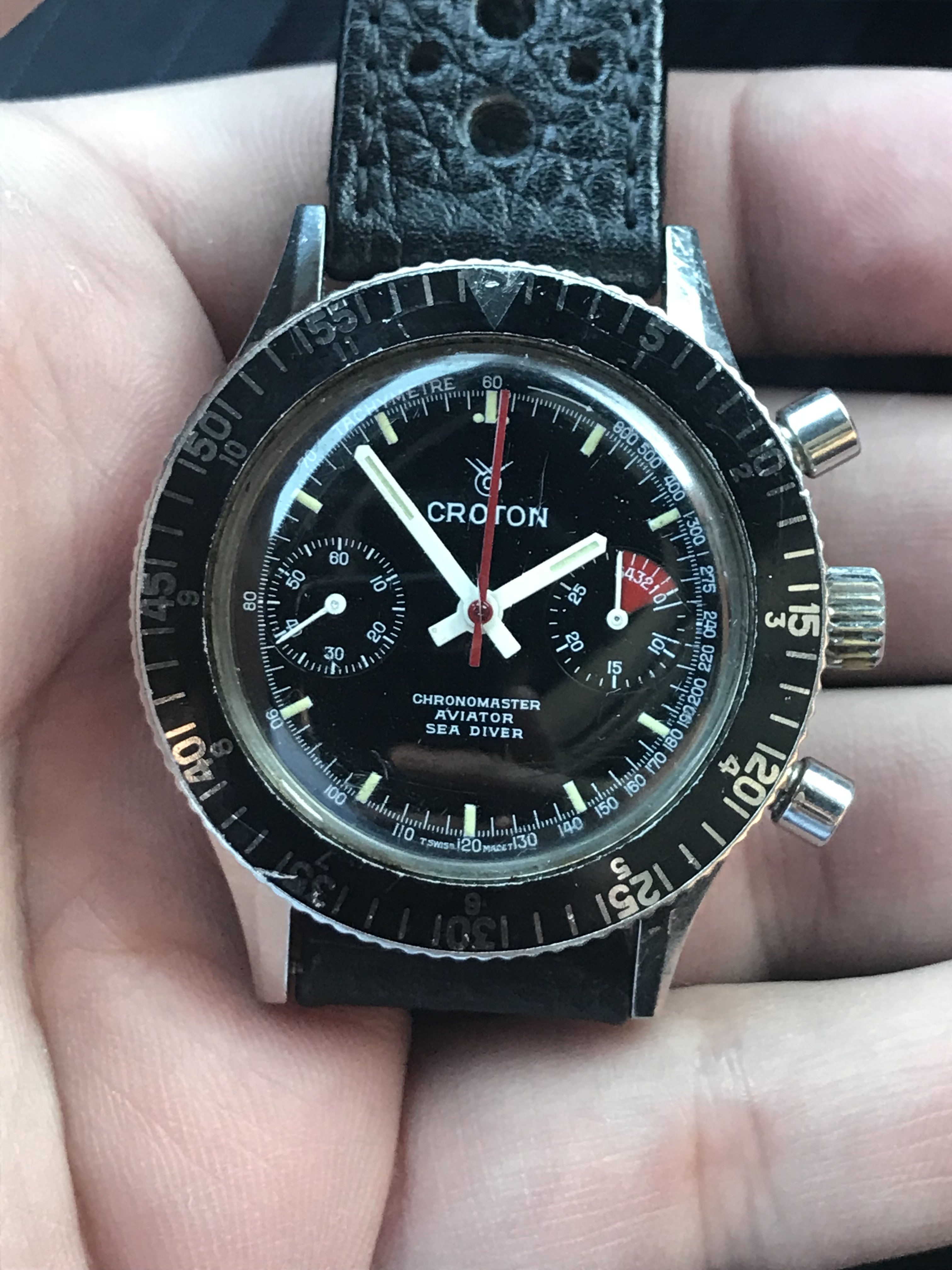 Croton aviator sea clearance diver