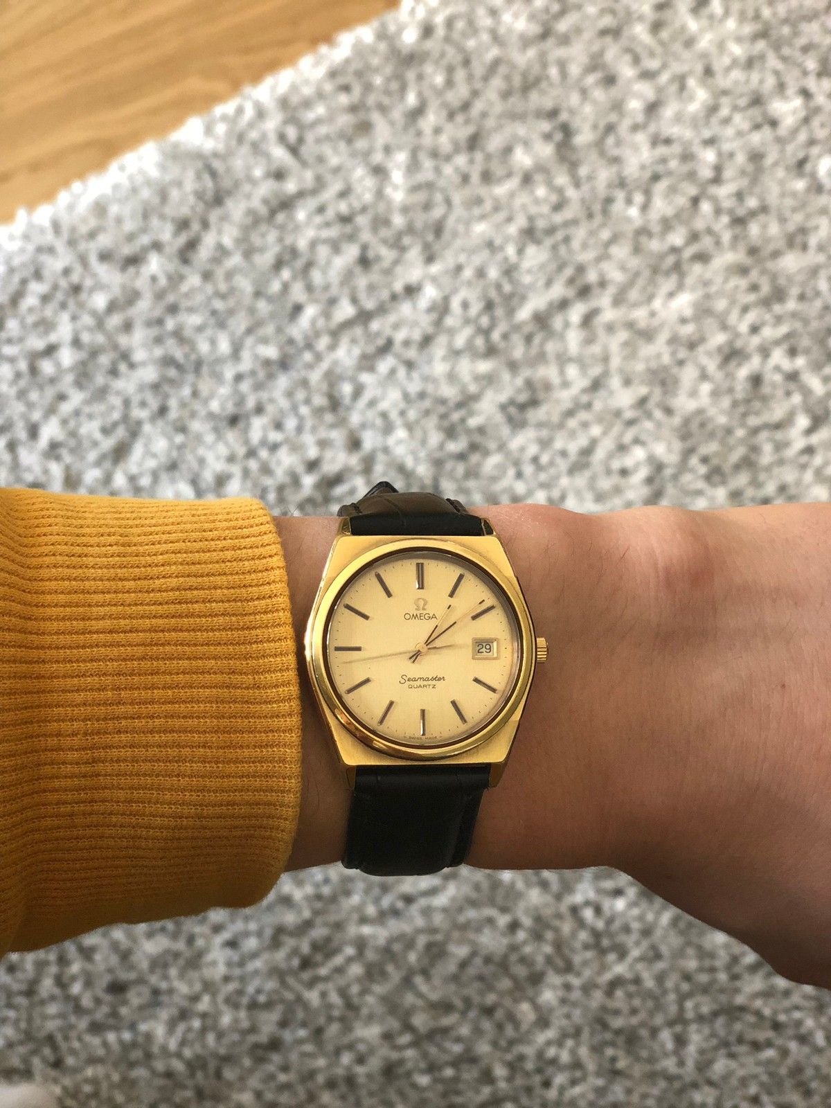 Omega seamaster quartz discount 1977