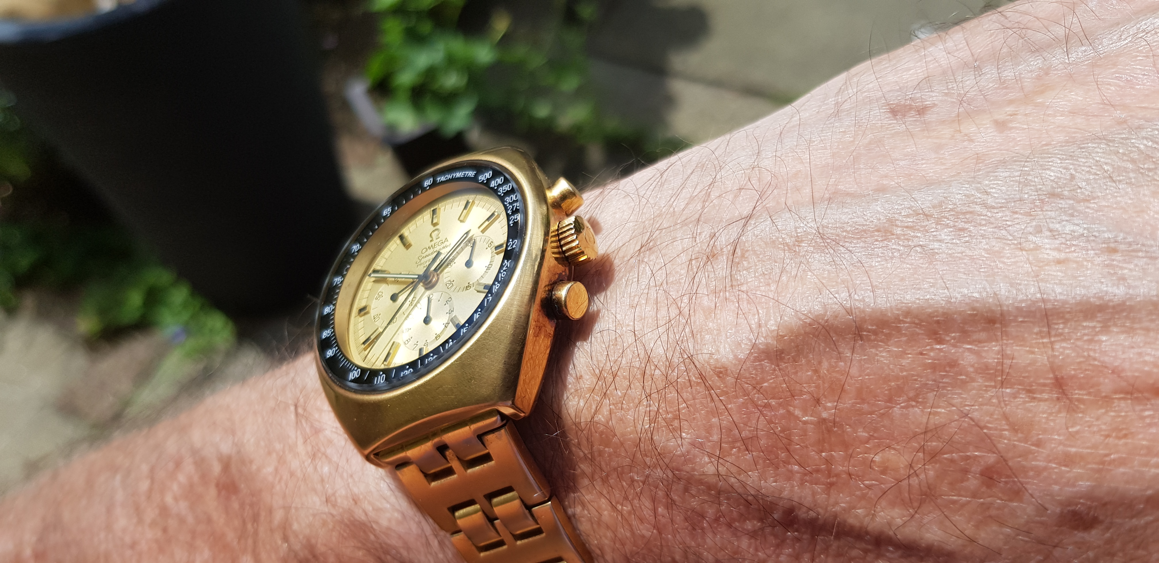 rory mcilroy omega speedmaster