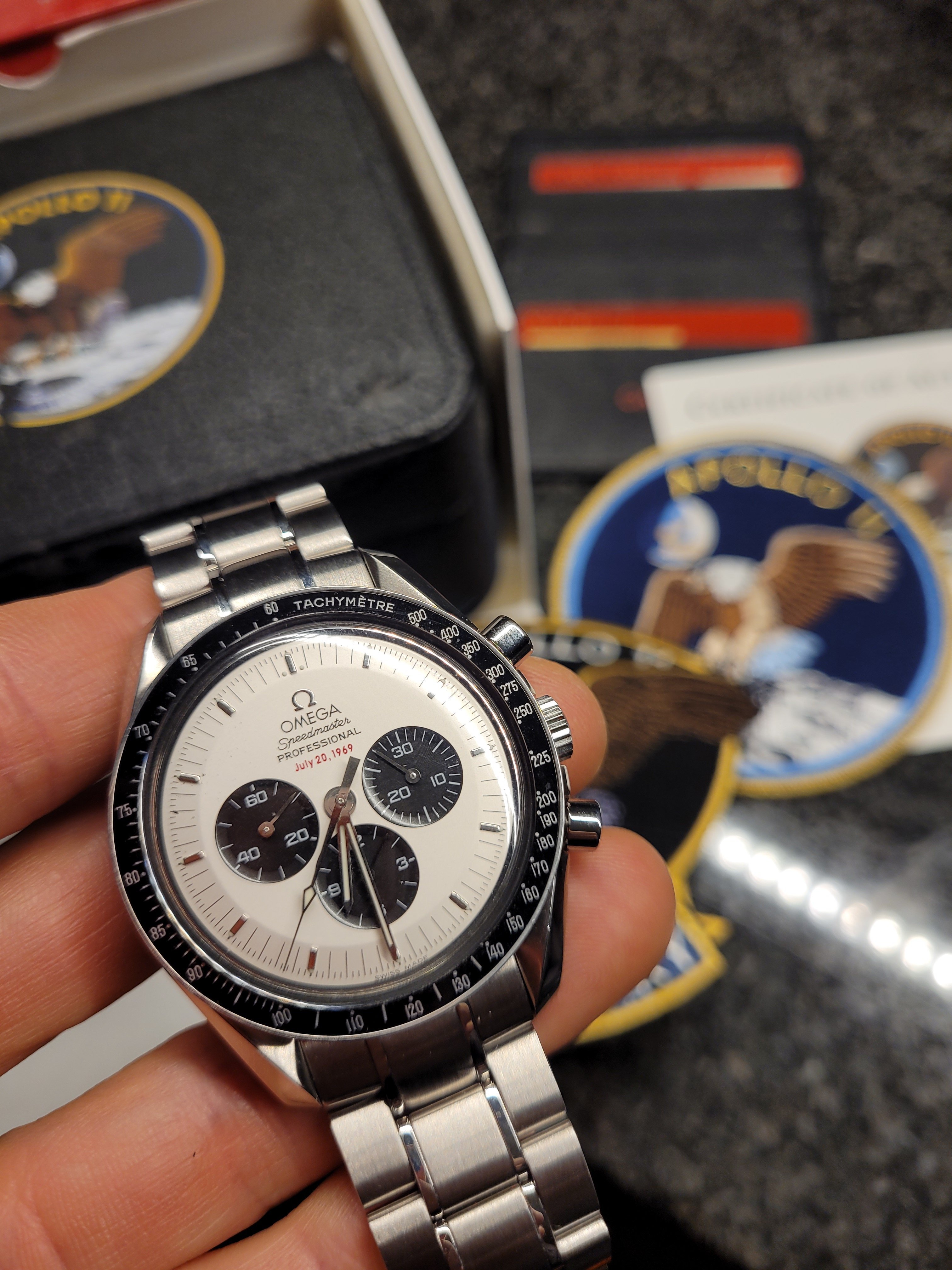 Omega speedmaster apollo 11 35th clearance anniversary