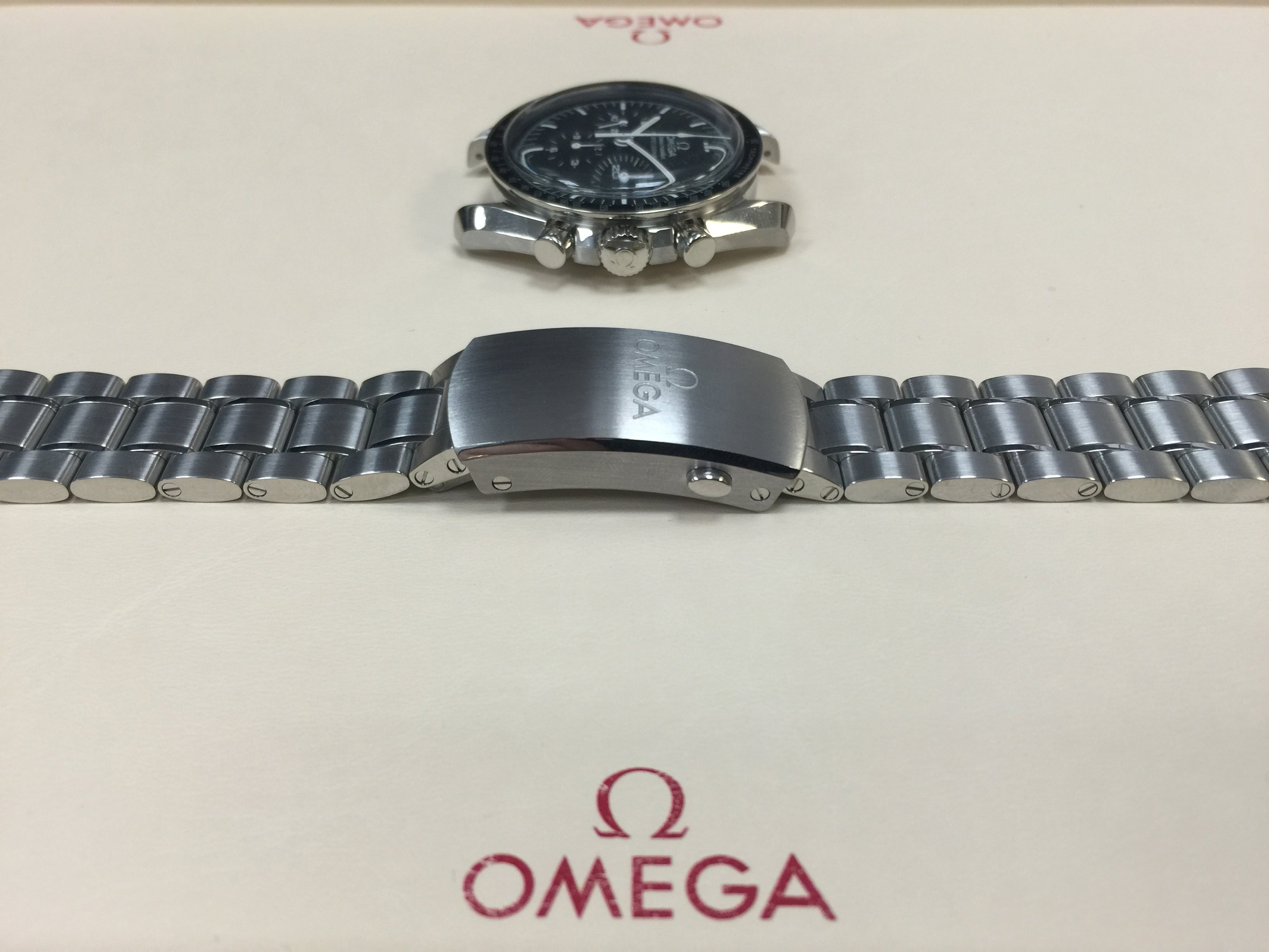 Omega speedmaster discount bracelet micro adjustment