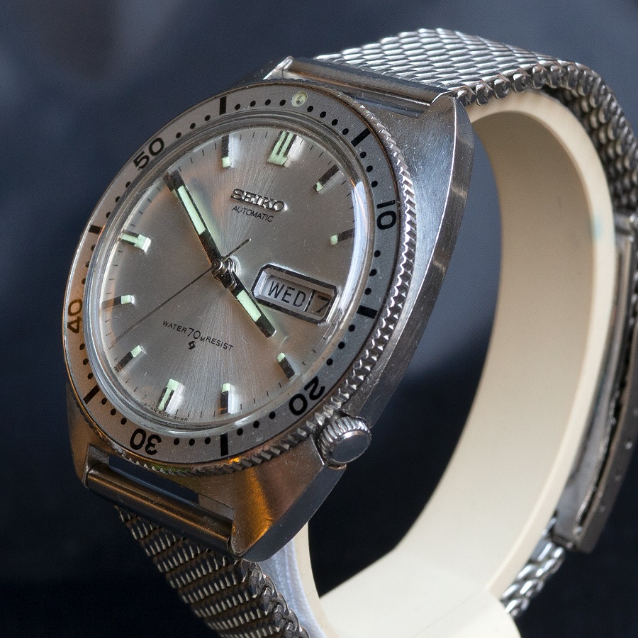 SOLD: Vintage Seiko 6106-8109 Automatic Sport Diver in excellent condition  | Omega Forums