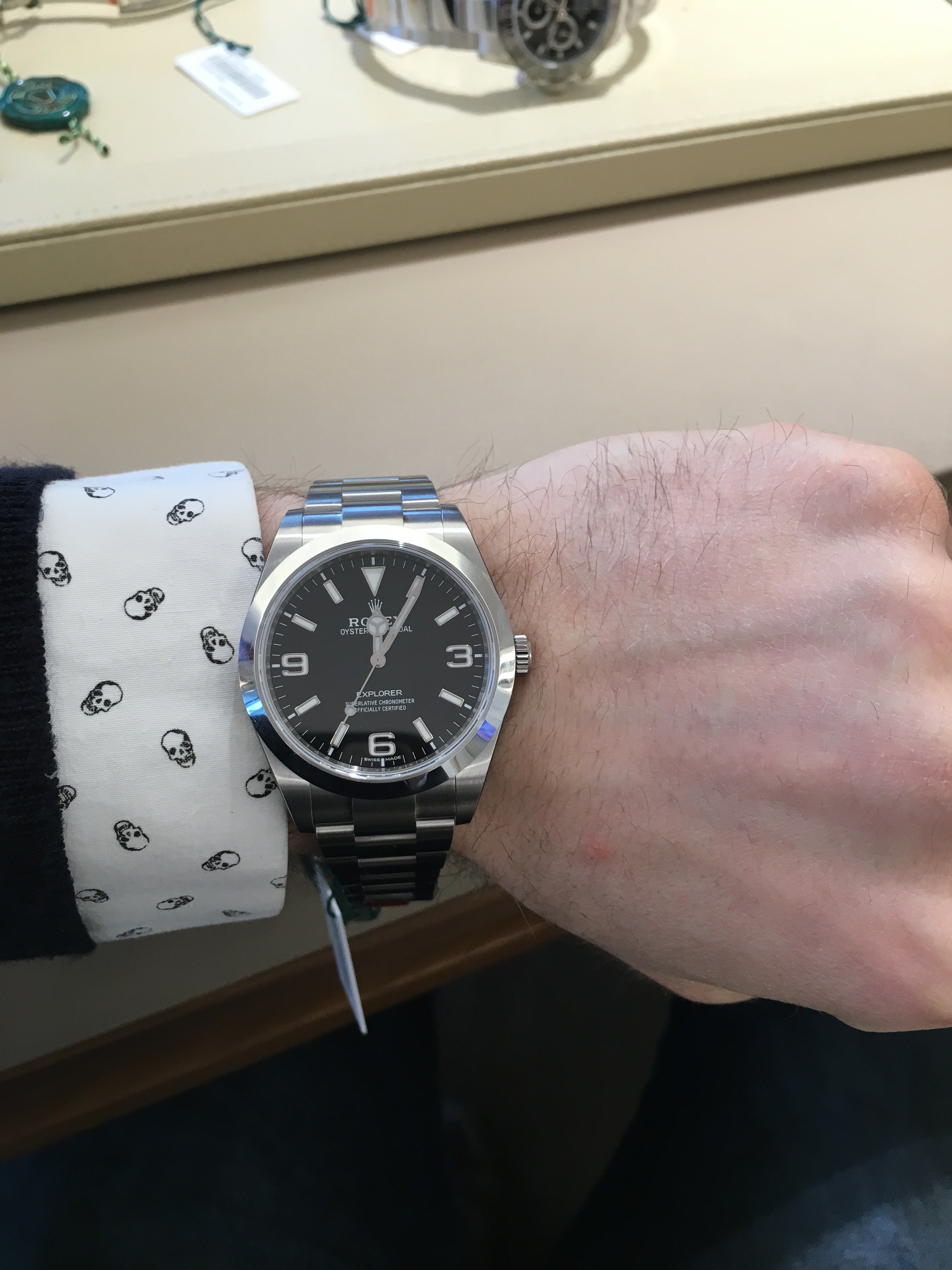 rolex explorer 39 on wrist