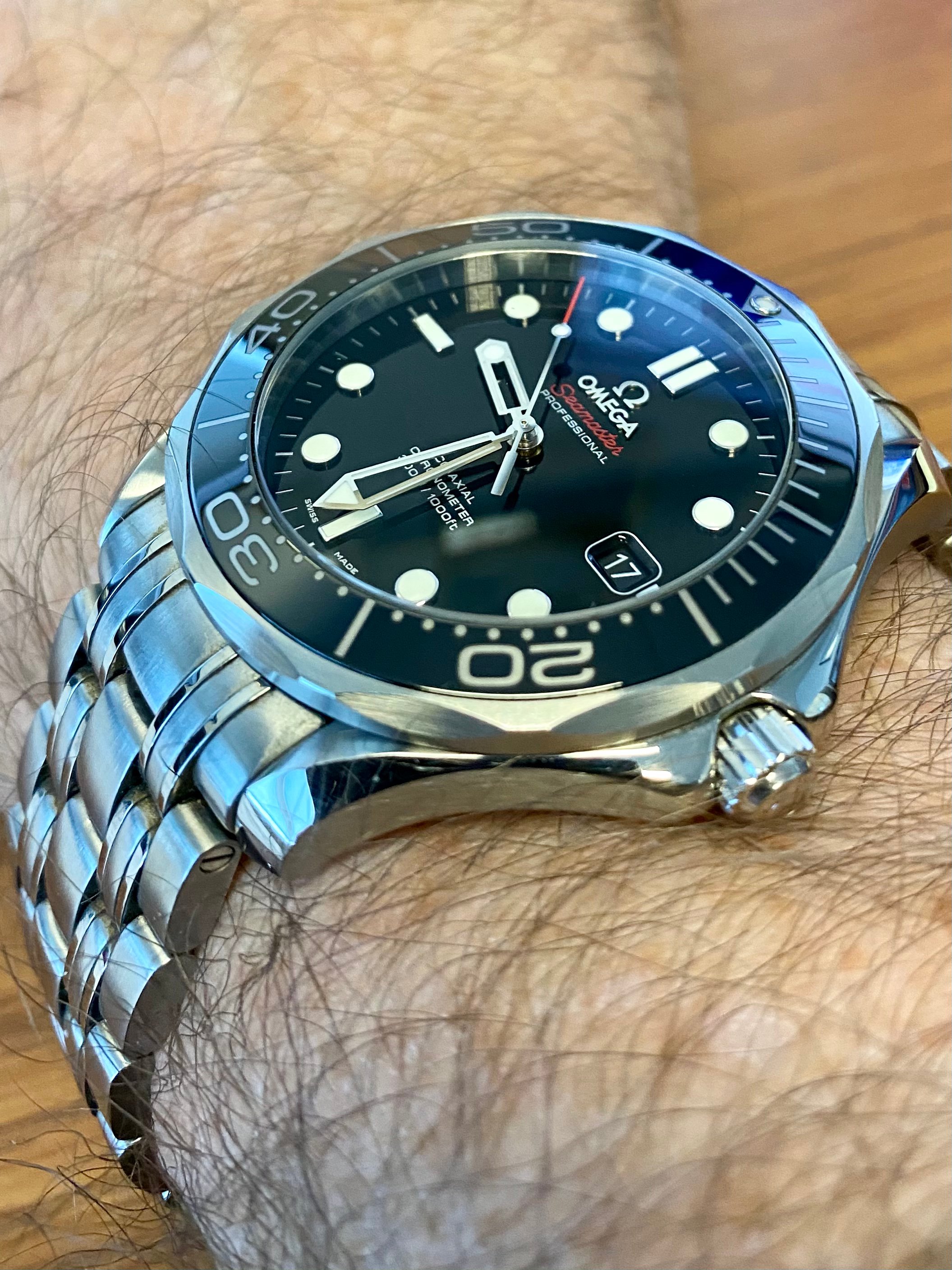 Omega seamaster 300m clearance ceramic vs rolex submariner