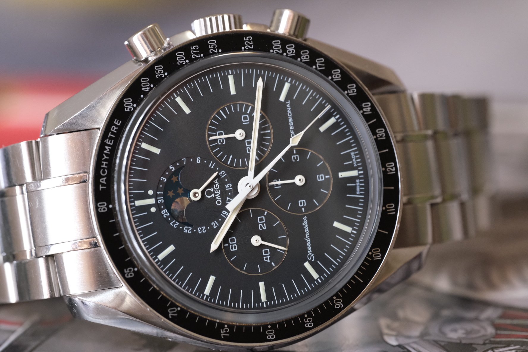 SOLD BEAUTIFUL discontinued Omega Speedmaster Professional