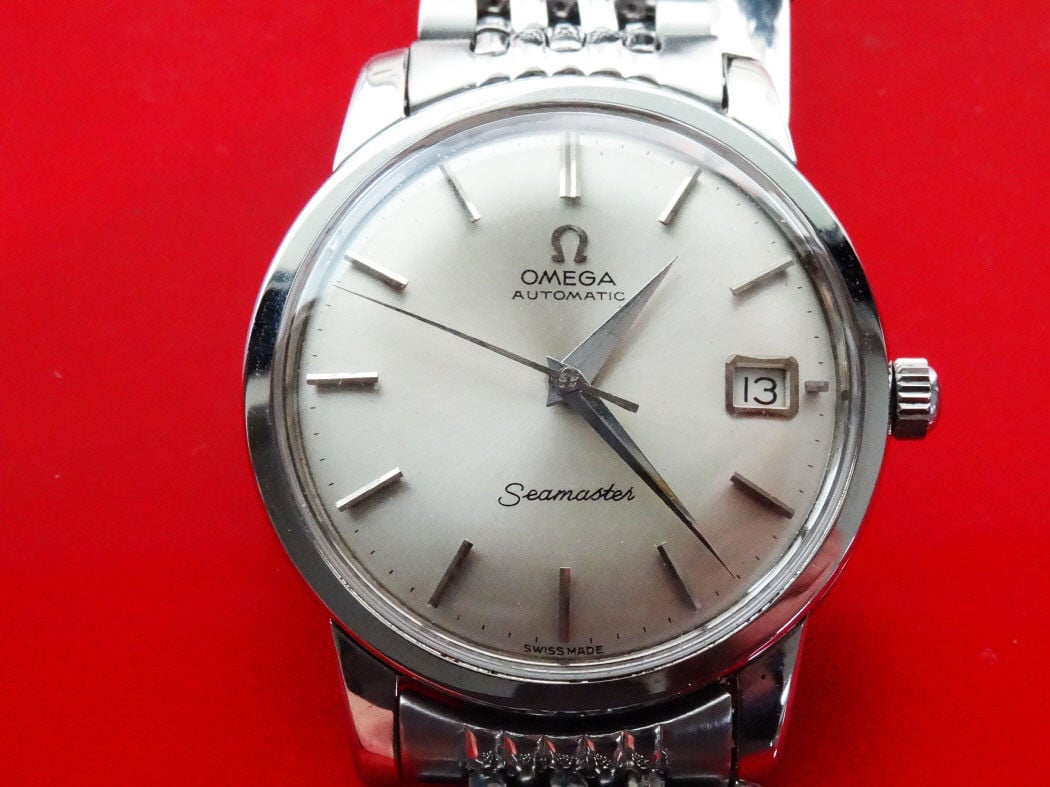 omega seamaster calibre 562