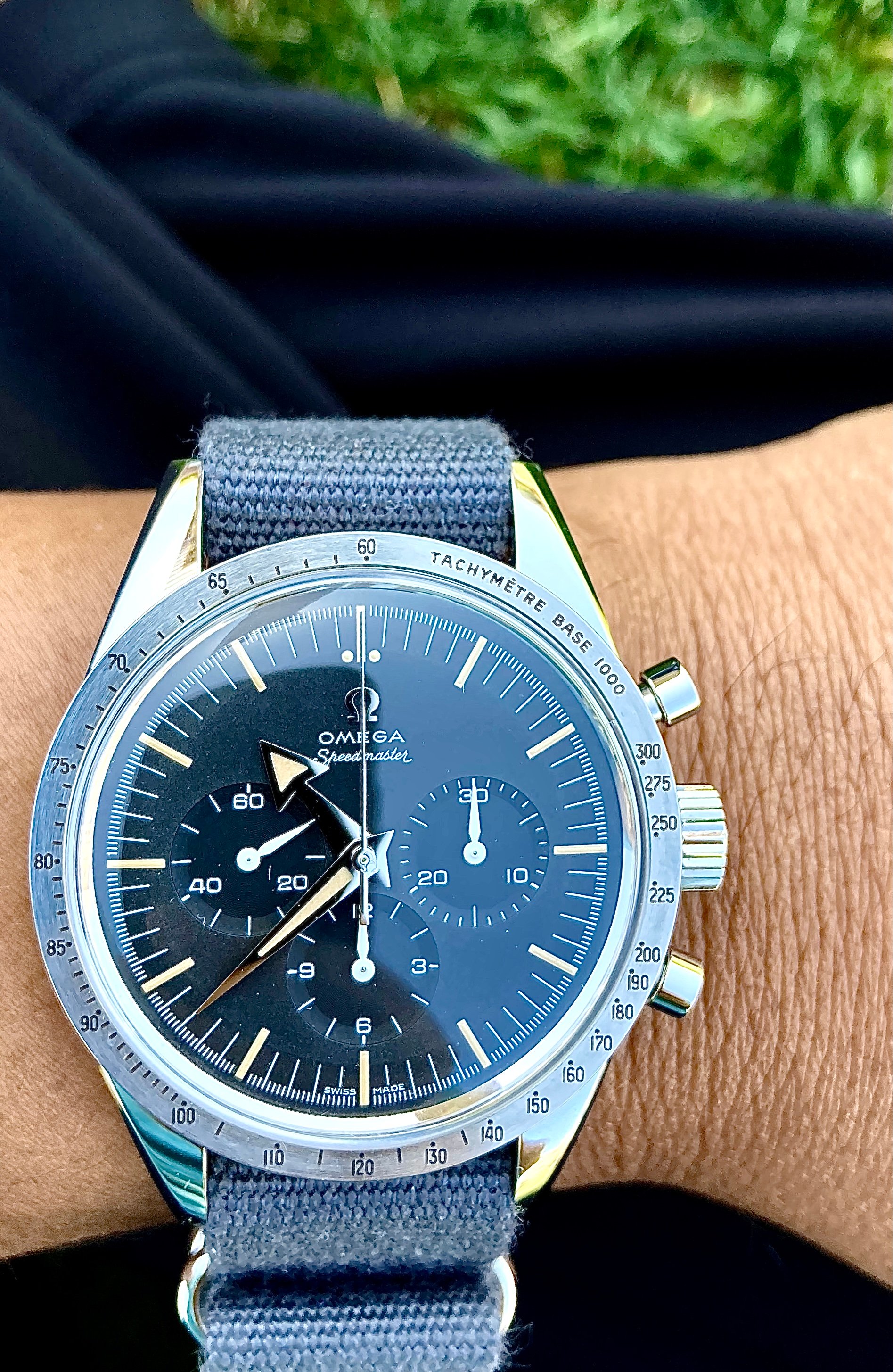 Omega best sale speedmaster discontinued