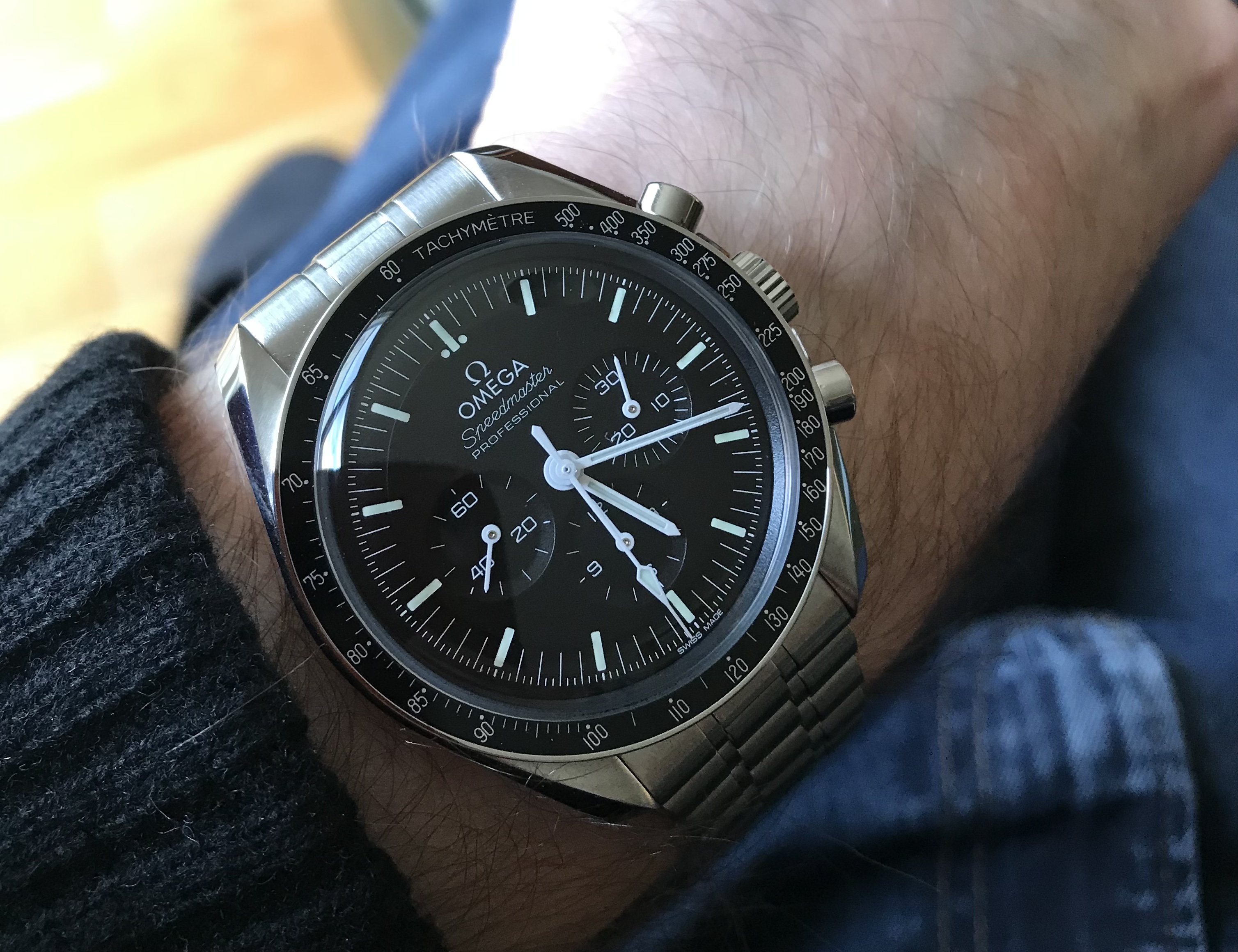 Speedmaster professional small online wrist