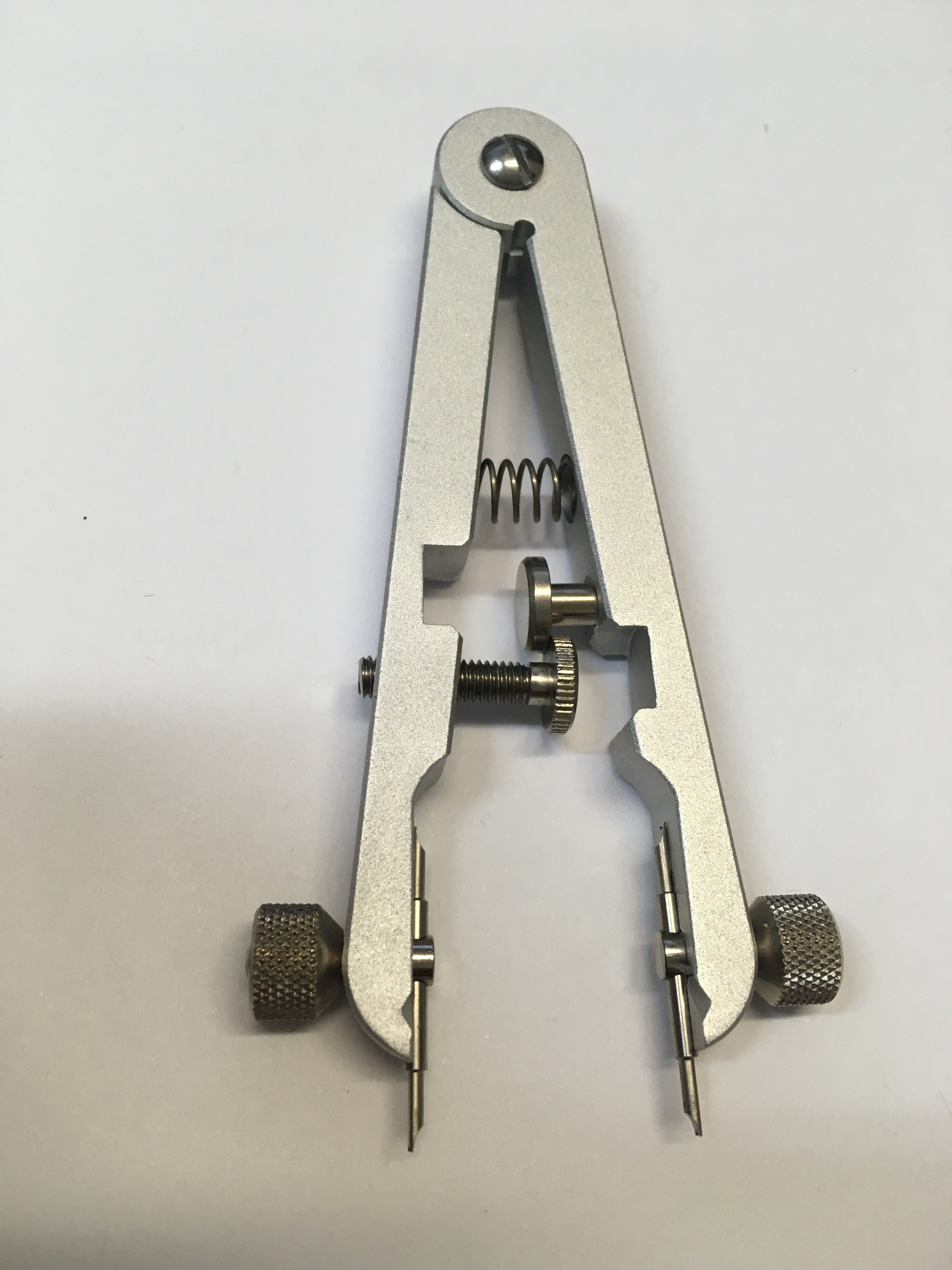 Bergeon strap clearance tool