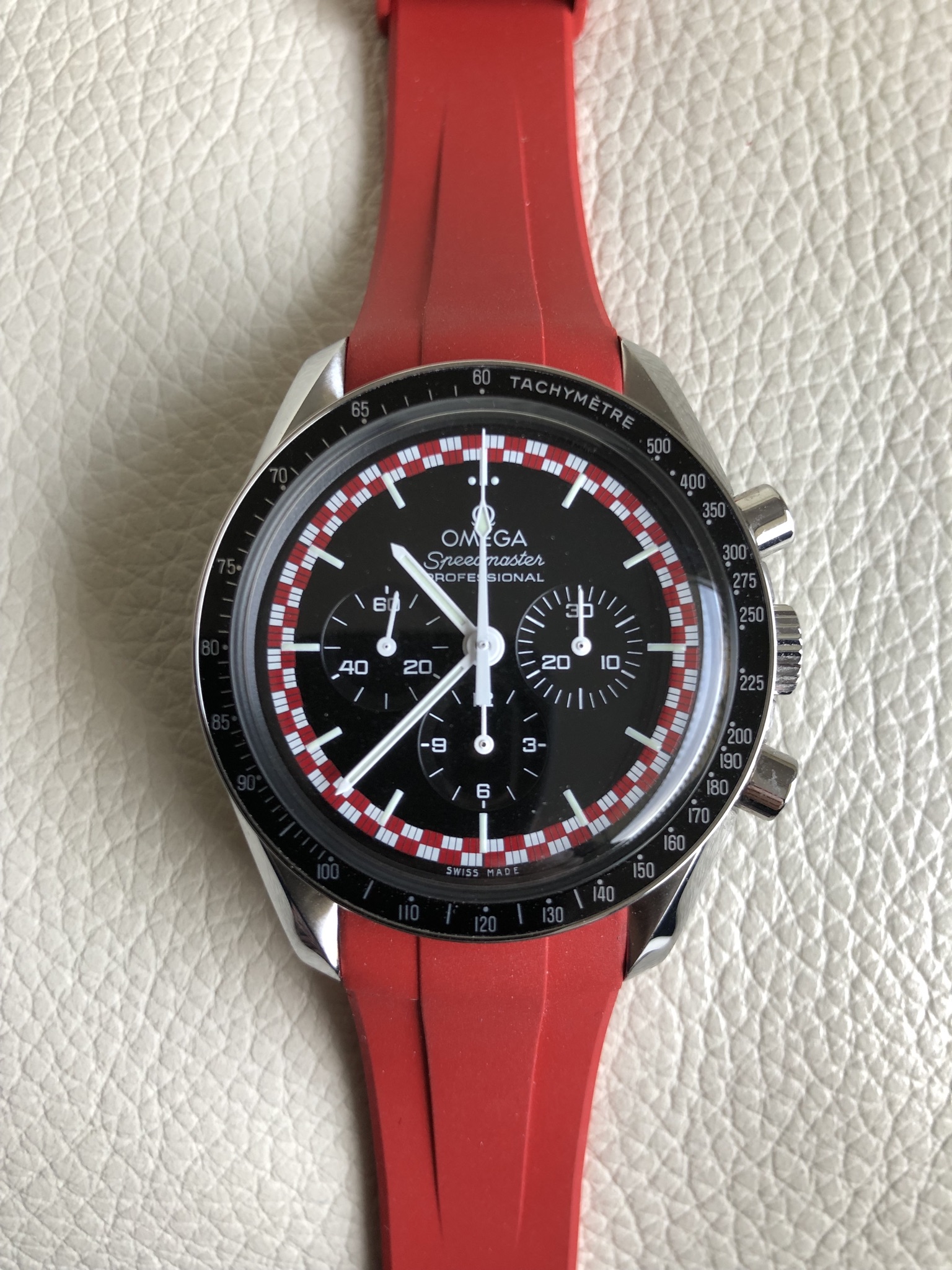 rubber b omega speedmaster