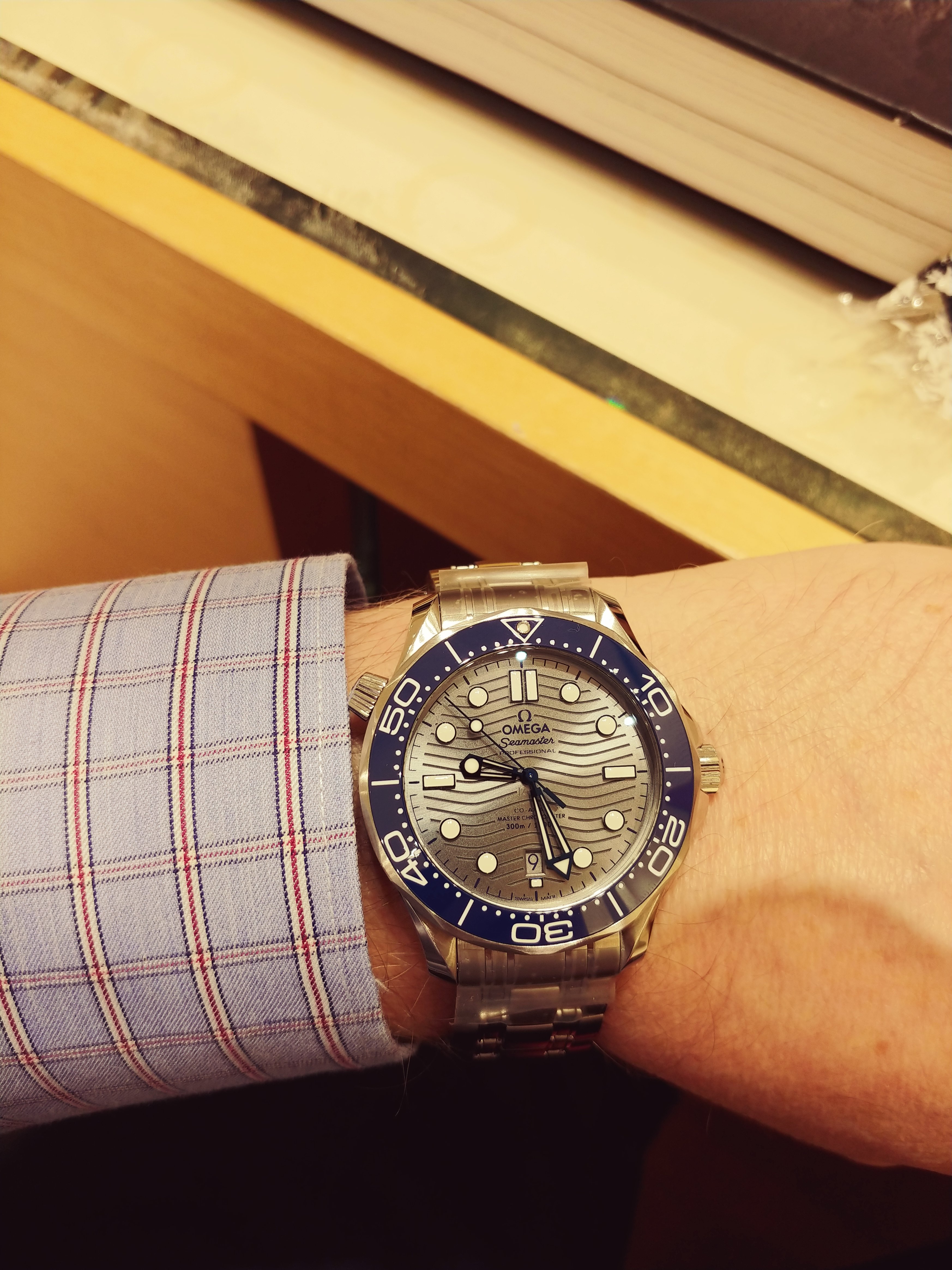 omega seamaster grey face