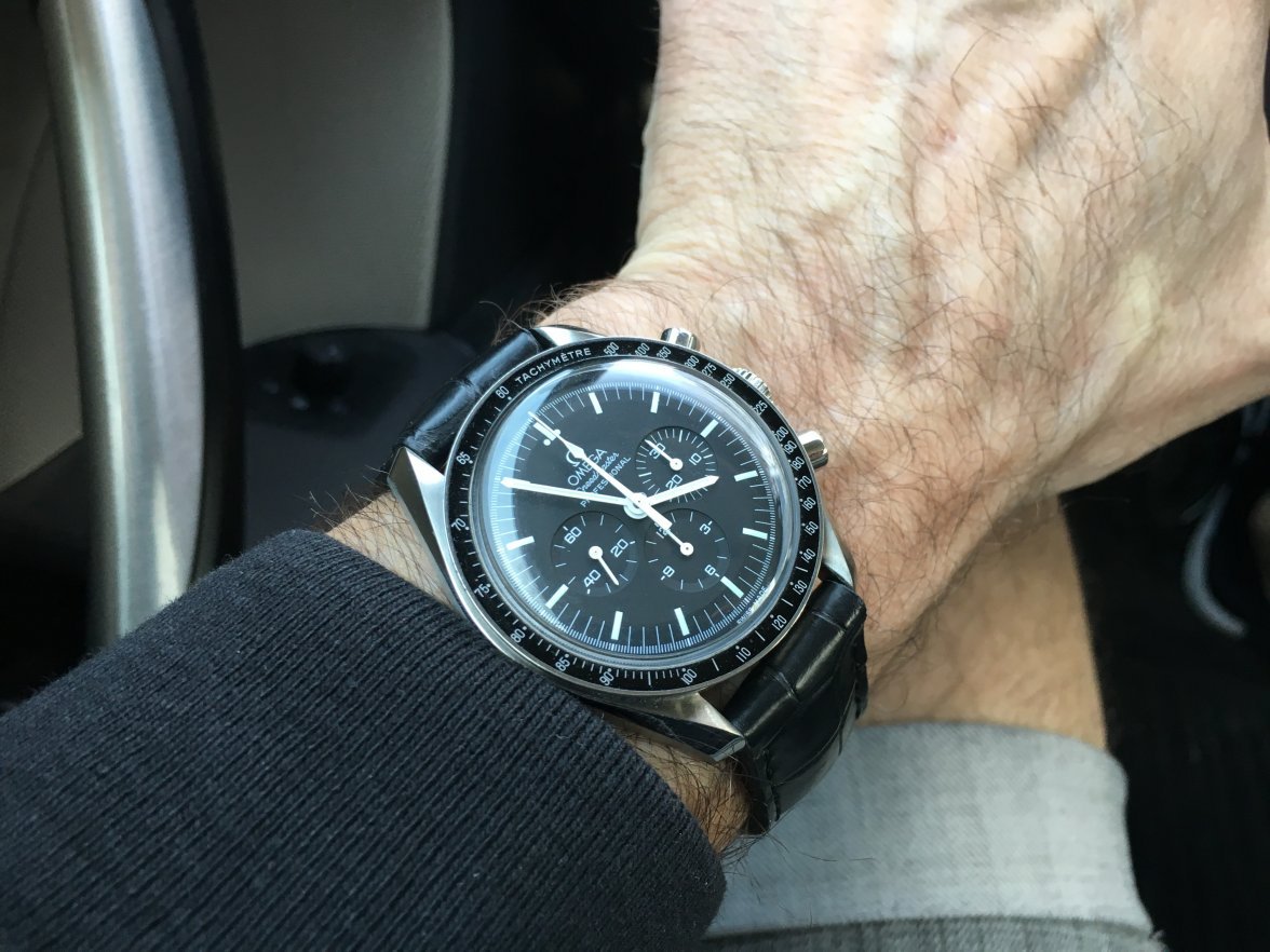 Speedmaster black leather on sale strap