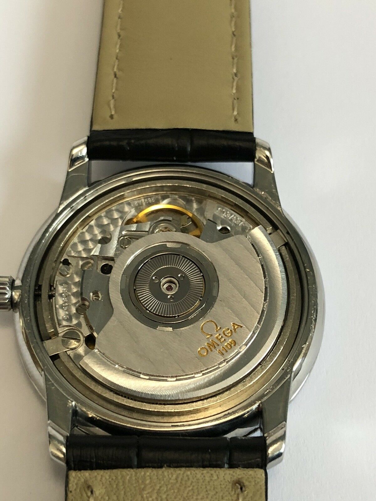 Omega 1109 online movement