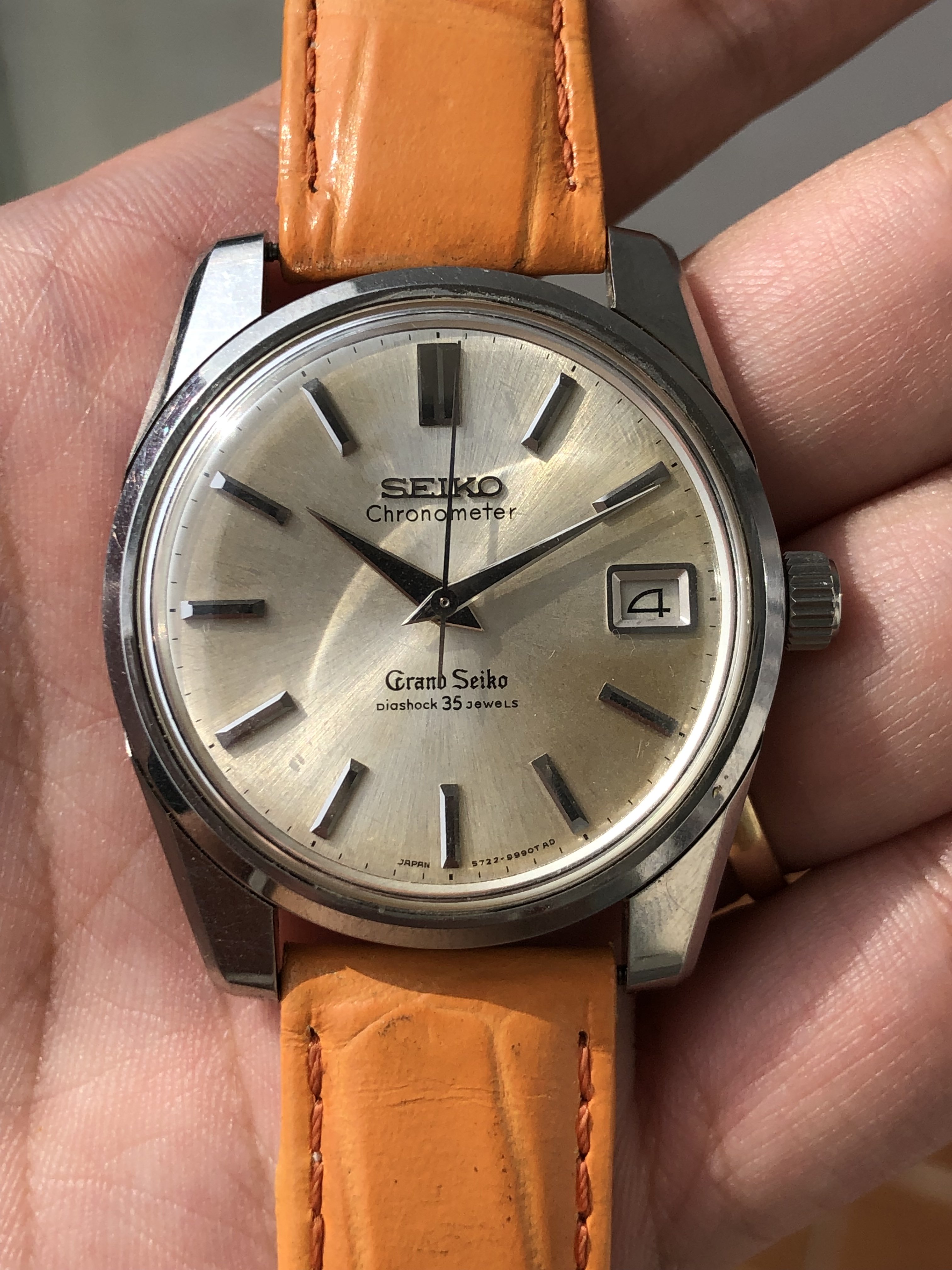 Seiko 5722 on sale