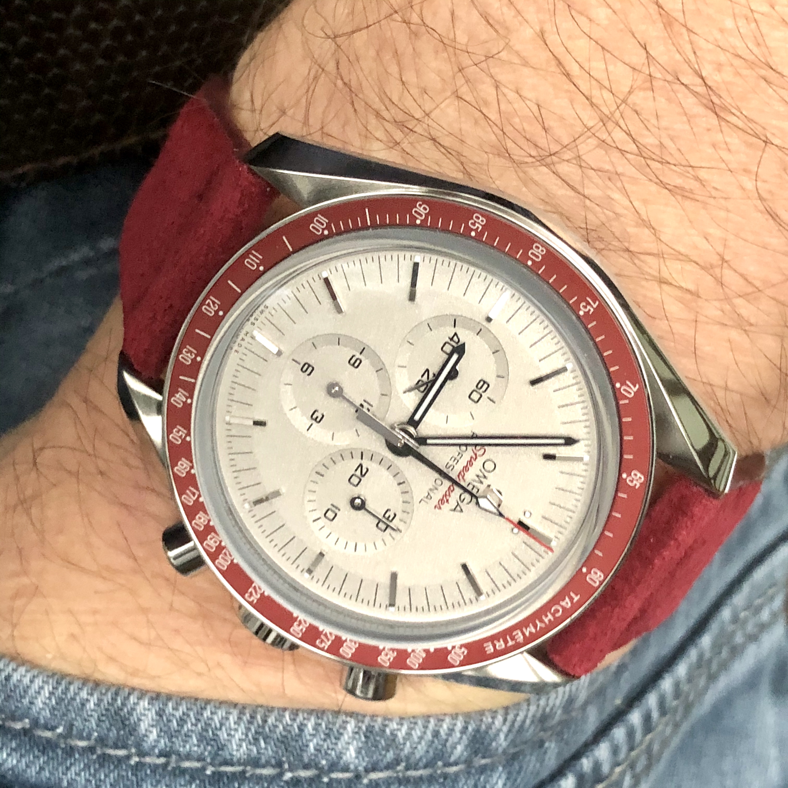 Omega speedmaster rising sun hot sale