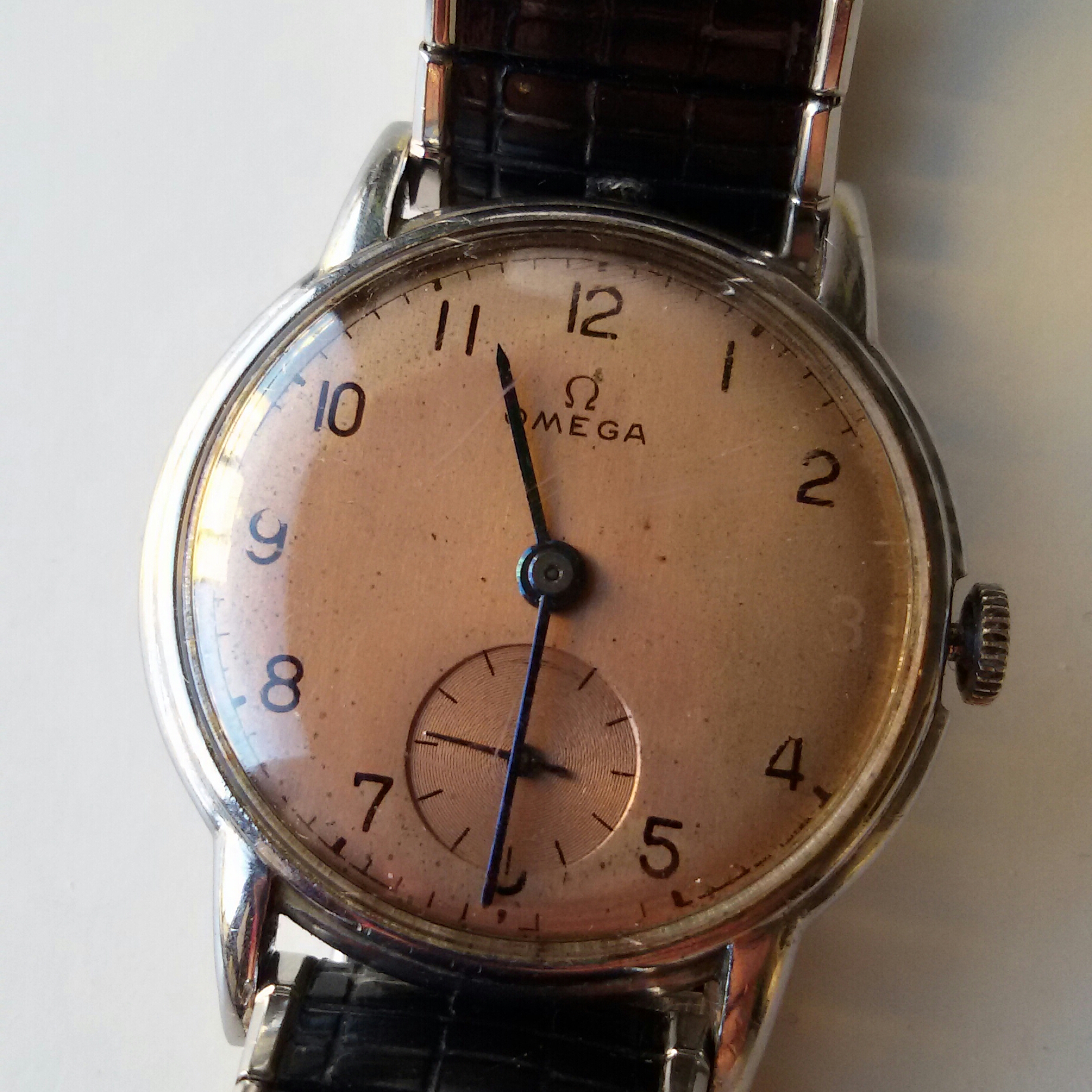 Omega R17.8 (1940) - damaged balance | Omega Forums