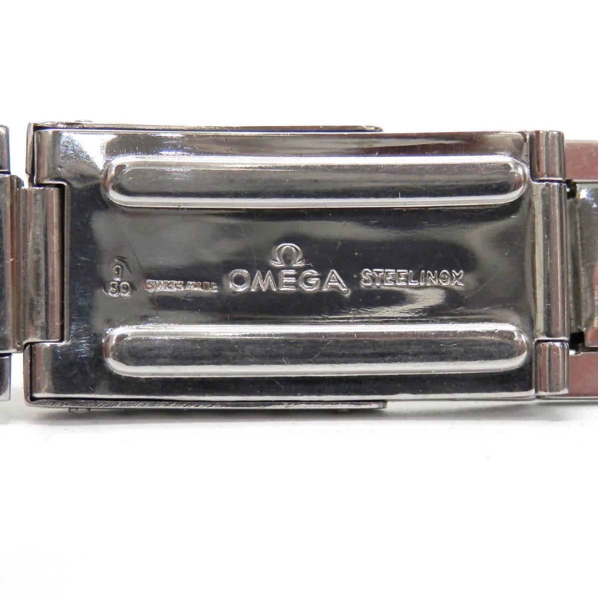 Omega 7077 2025