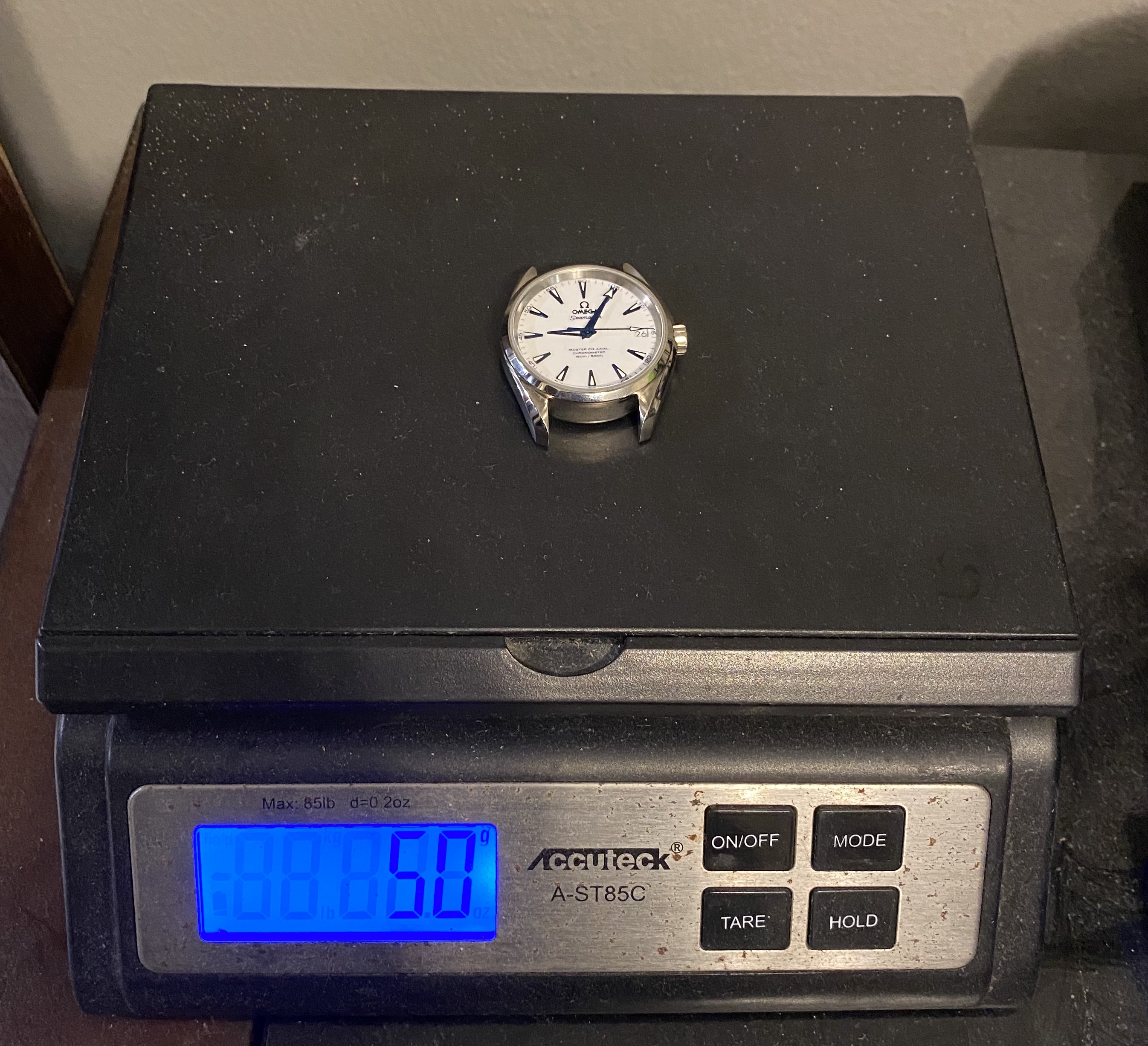 Omega aqua terra discount weight