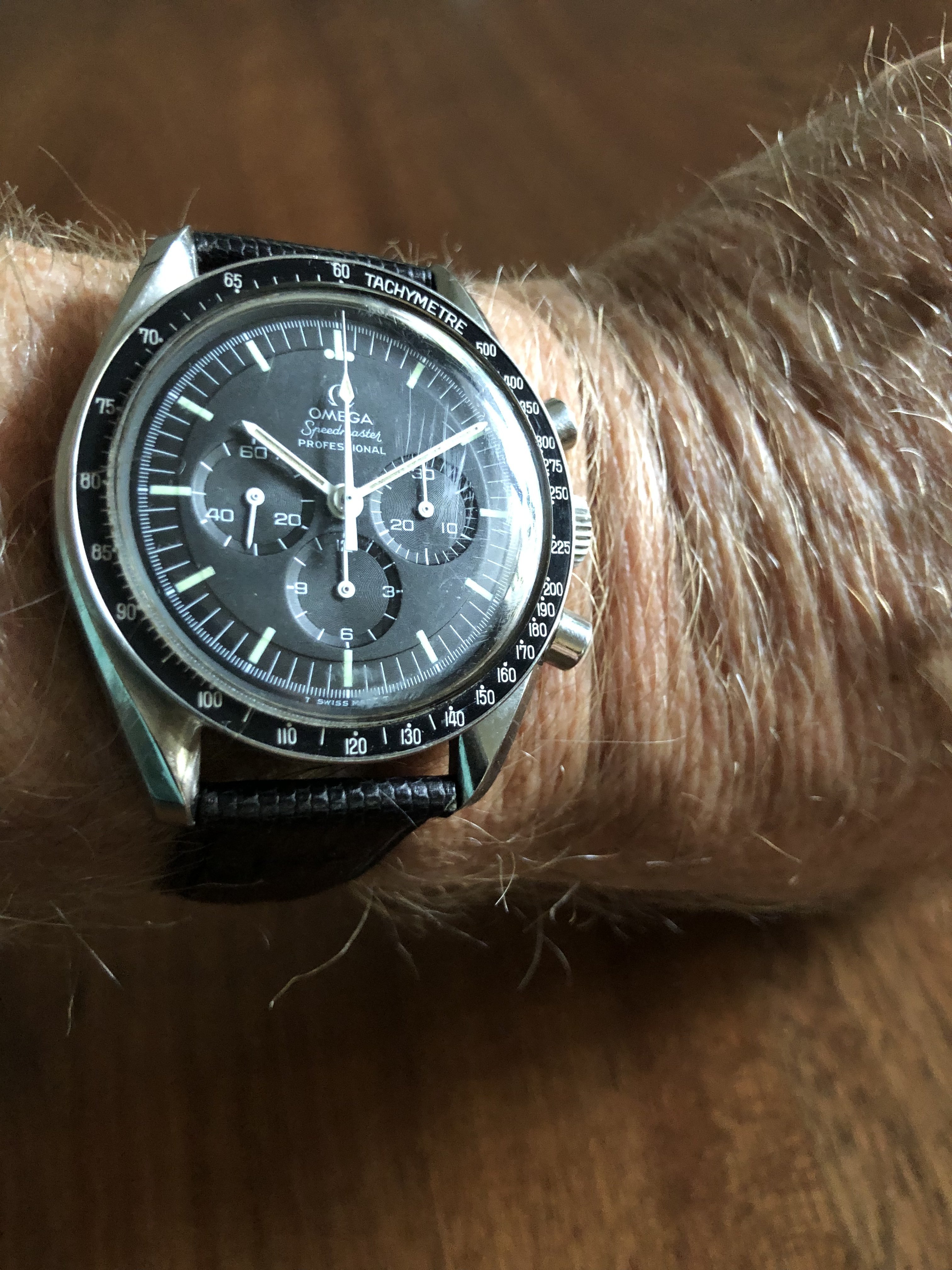 Omega speedmaster scratches best sale