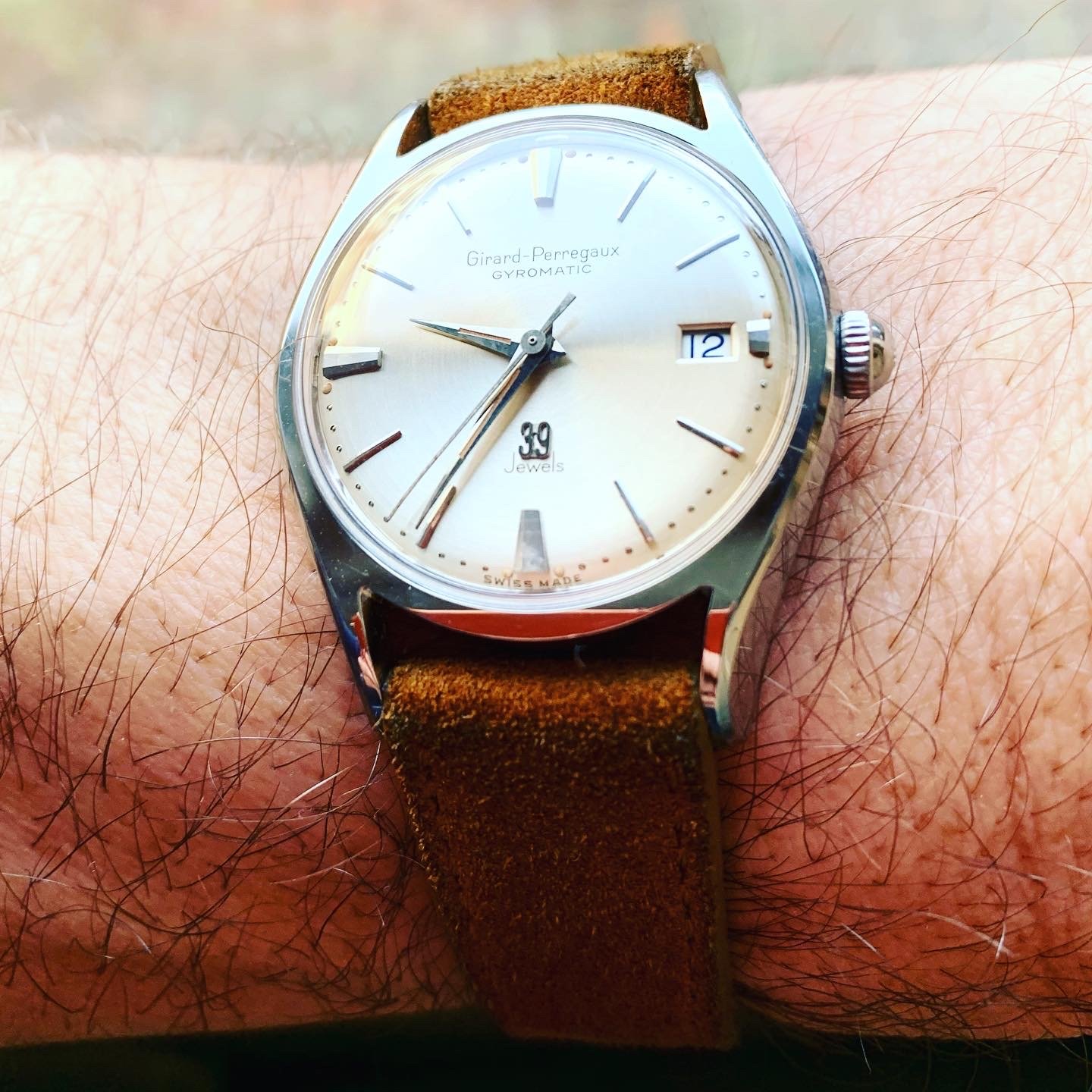 Vintage girard best sale perregaux gyromatic 39