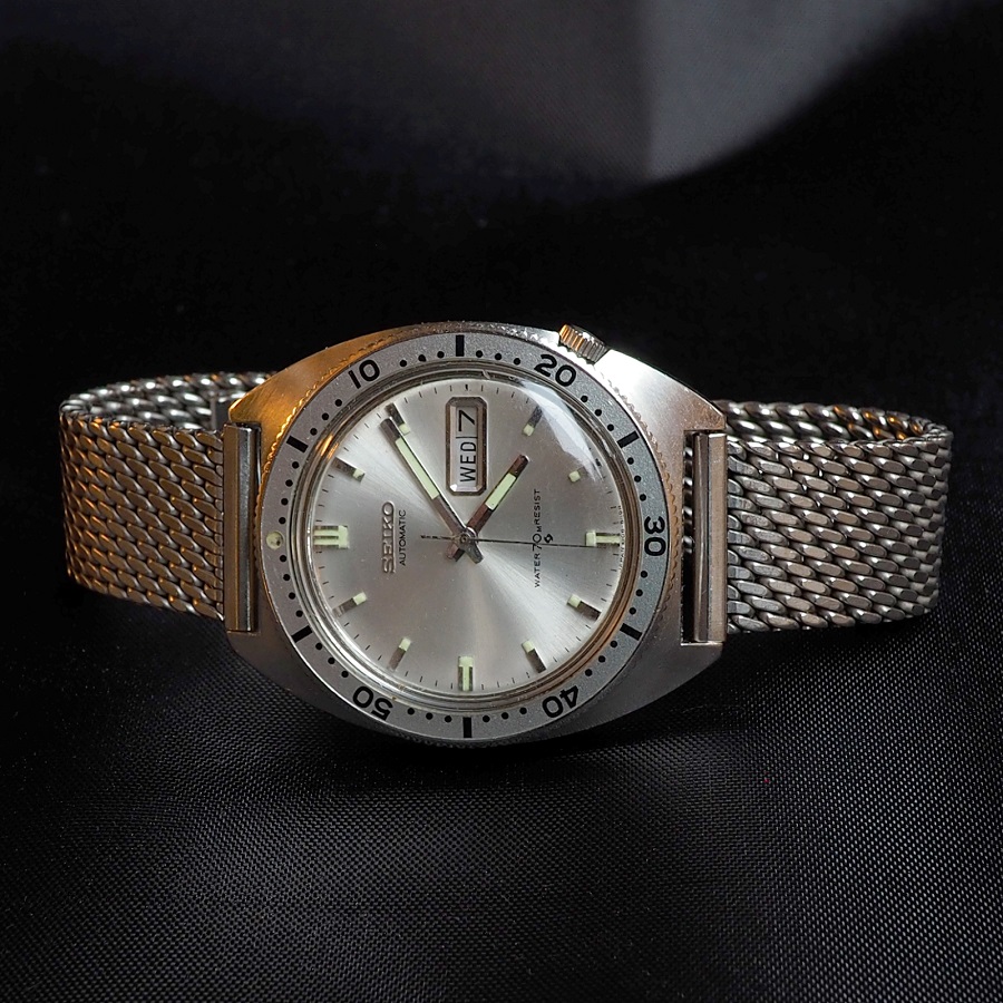 SOLD Vintage Seiko 6106 8109 Automatic Sport Diver in excellent