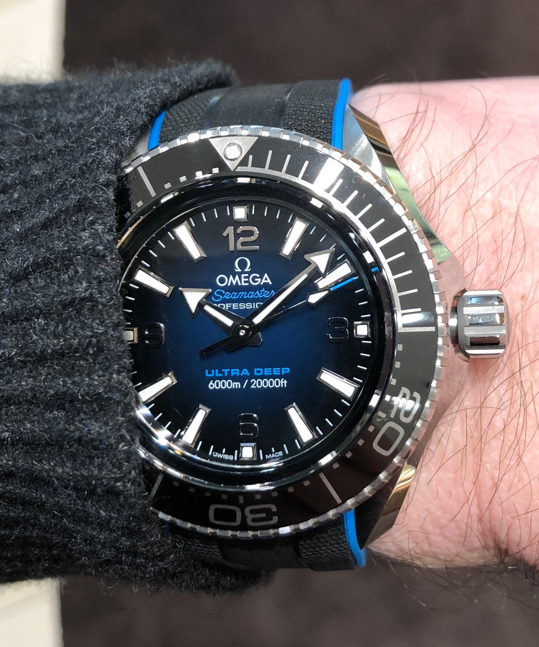 Seamaster Ultra Deep Pictorial Review Omega Forums