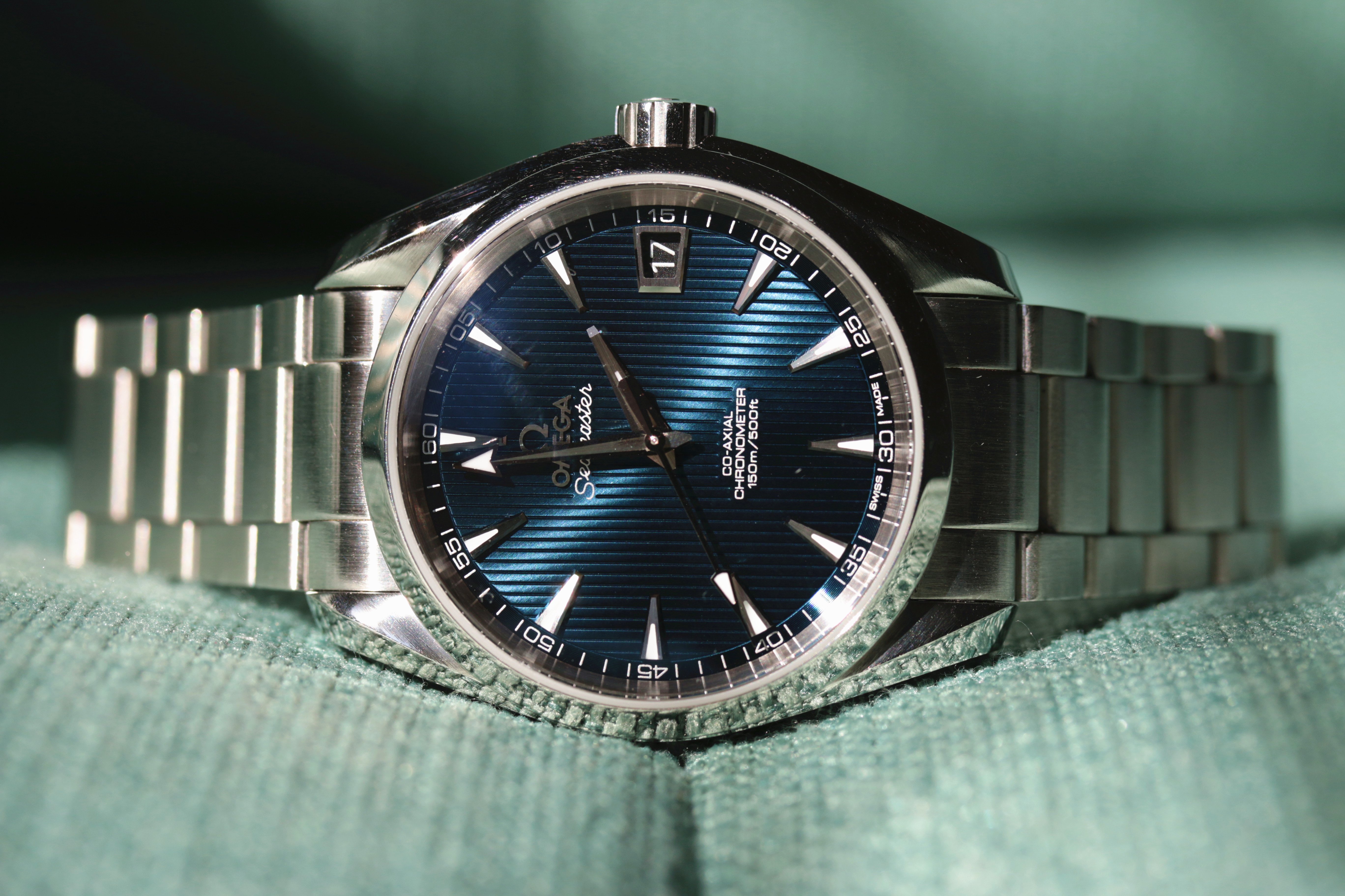 Omega aqua terra skyfall on sale 38.5