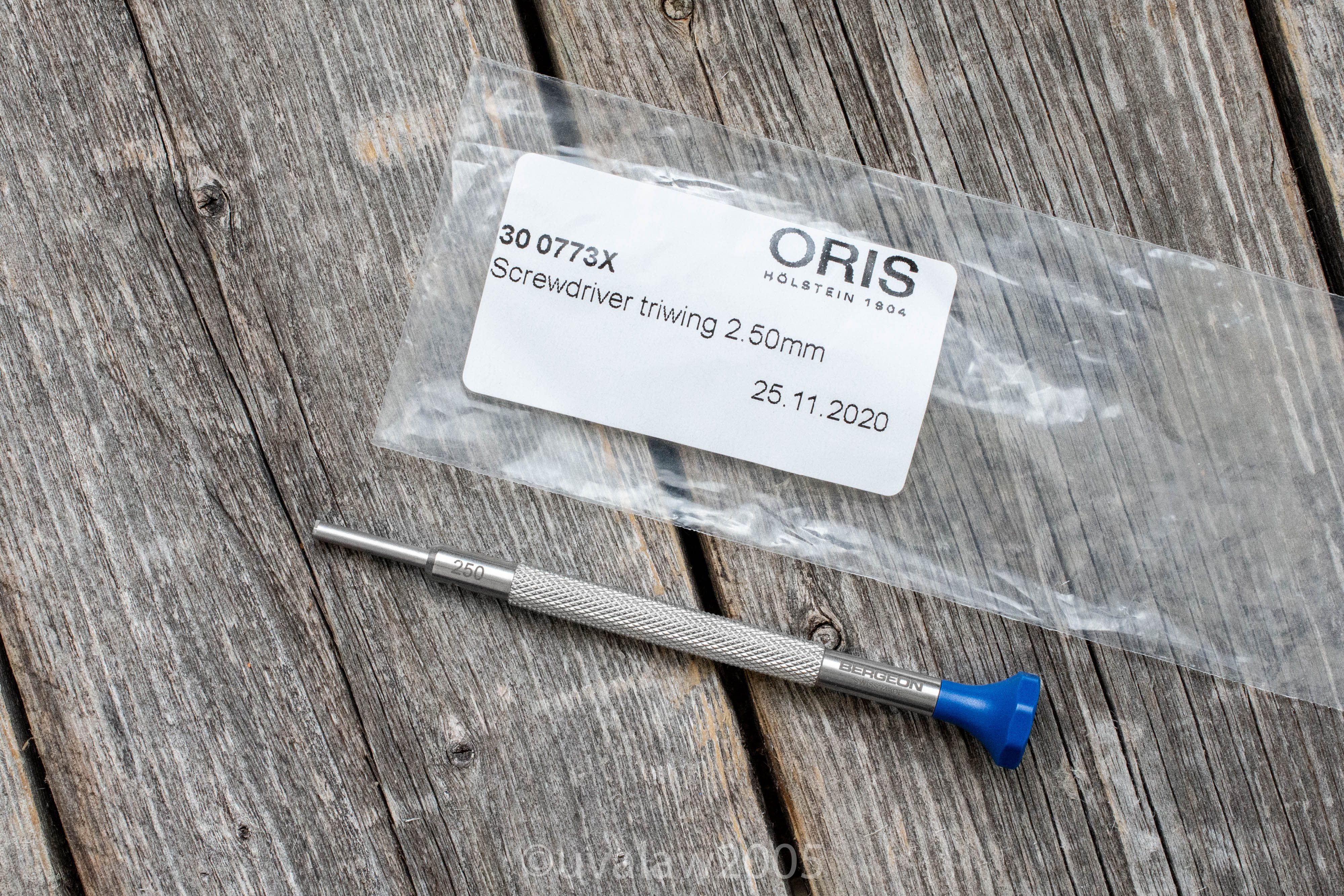 SOLD Oris Bergeon Tri Wing Screwdriver for 43.5mm and 41.5mm