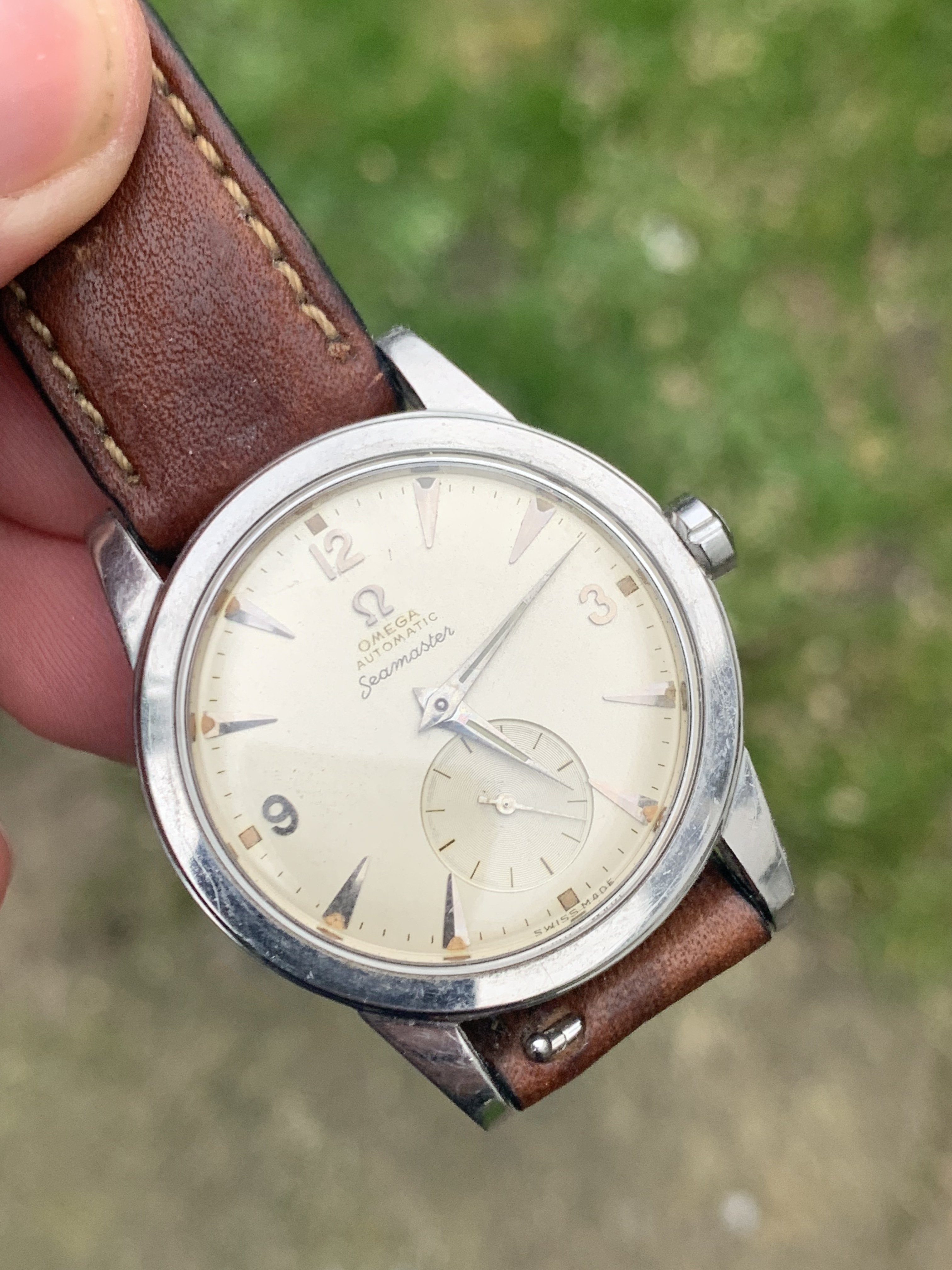 SOLD - Vintage 1950 Omega First series beefy lug Seamaster 2576