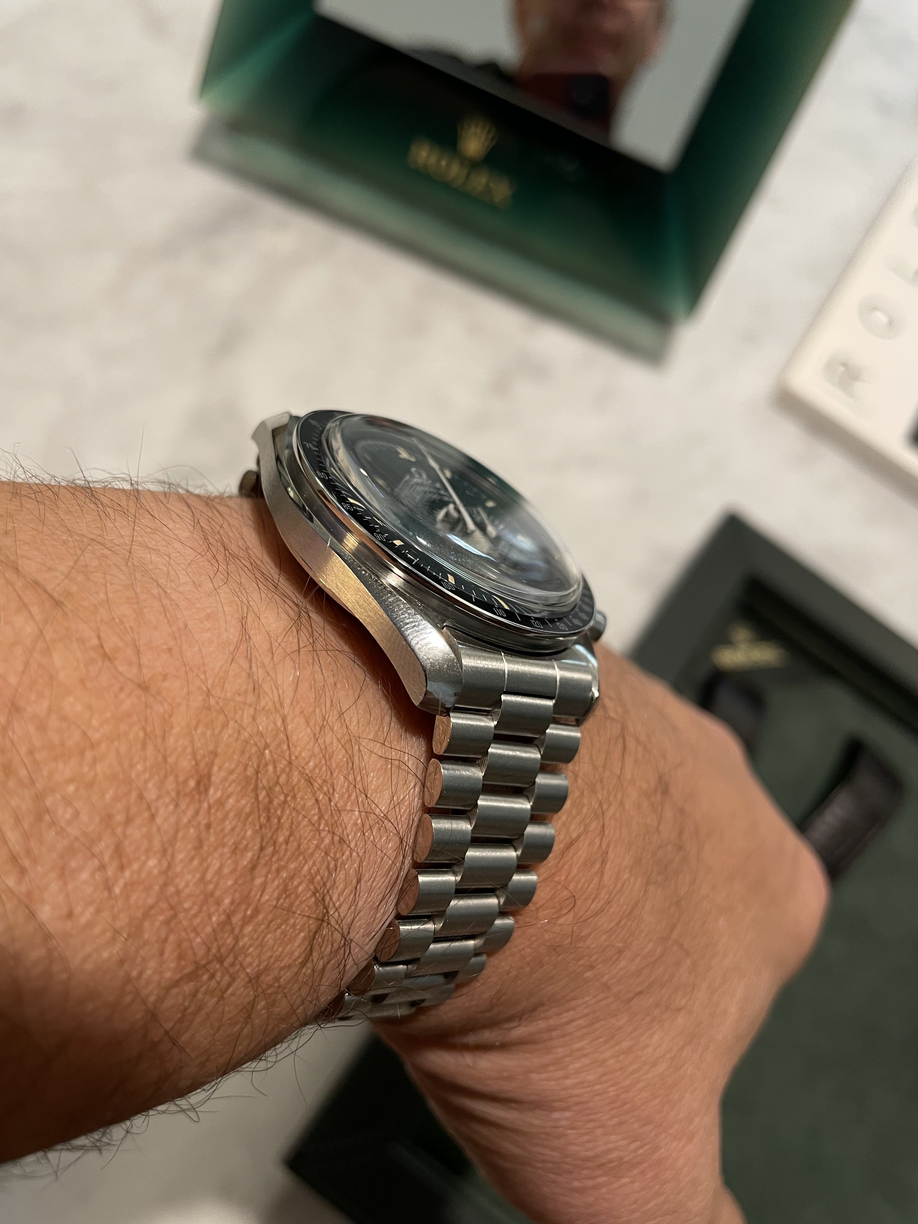 Fit on wrist Speedie v Seamaster v Pelagos Omega Forums