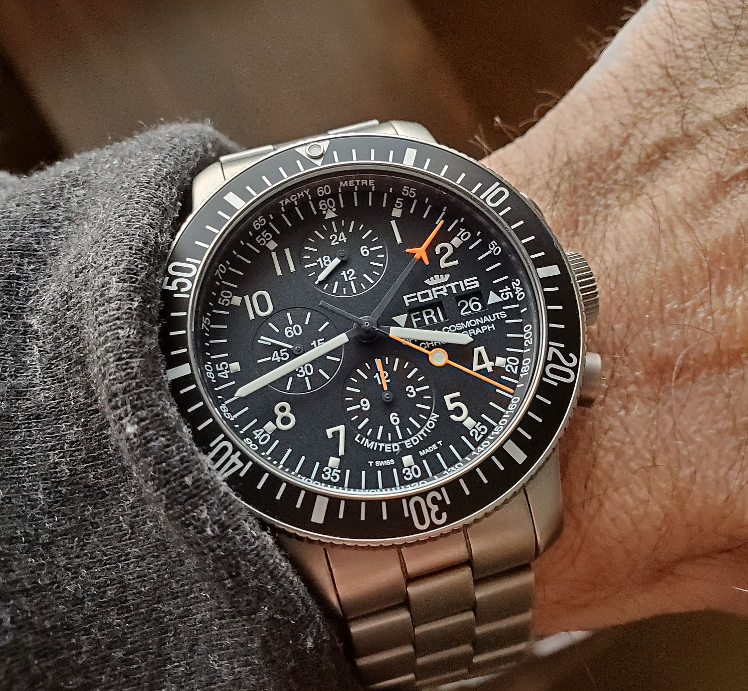 Fortis hot sale cosmonaut b42