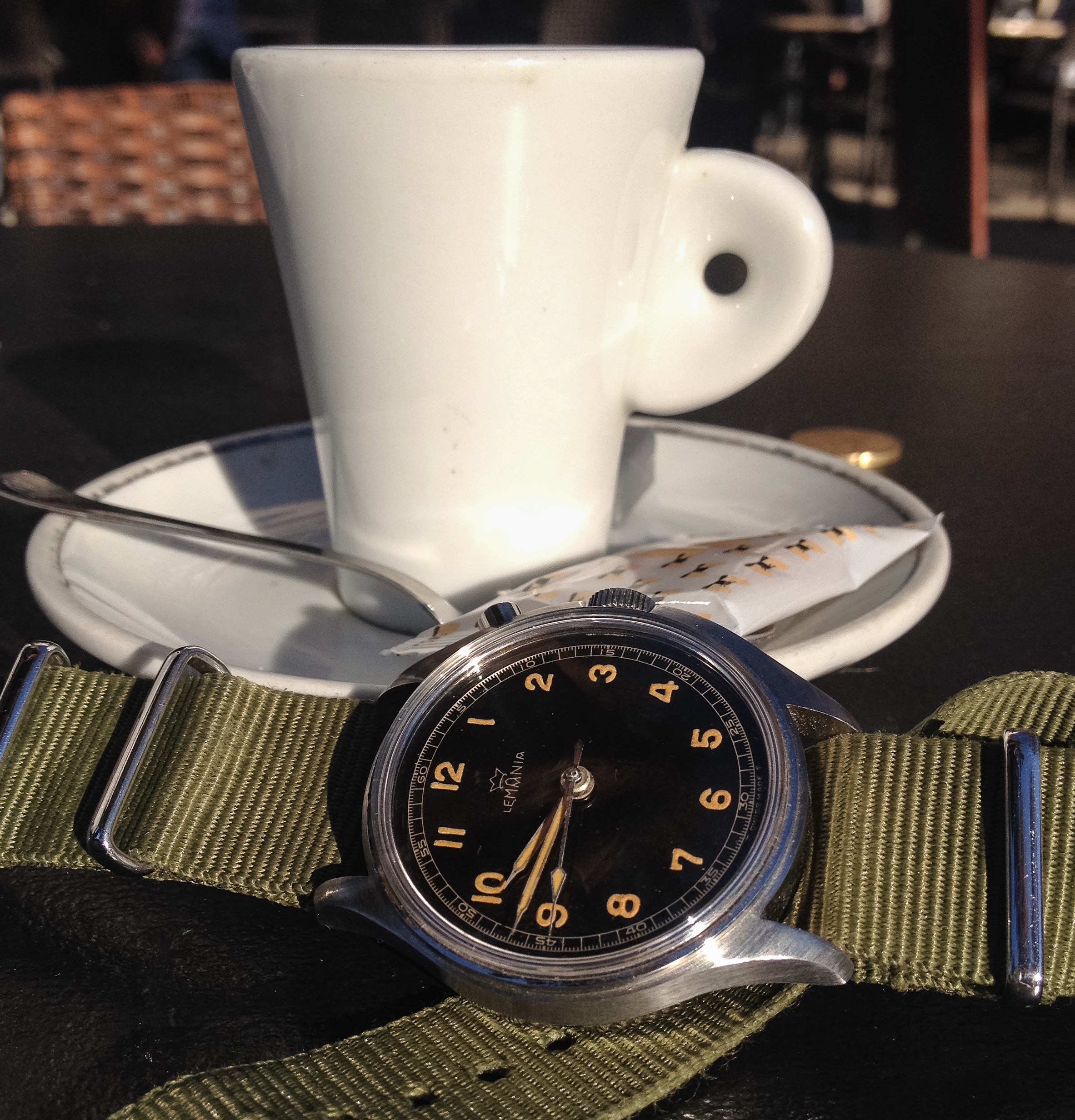 Pause café et montre (toutes marques) - tome VIII - Page 24 Image-jpeg