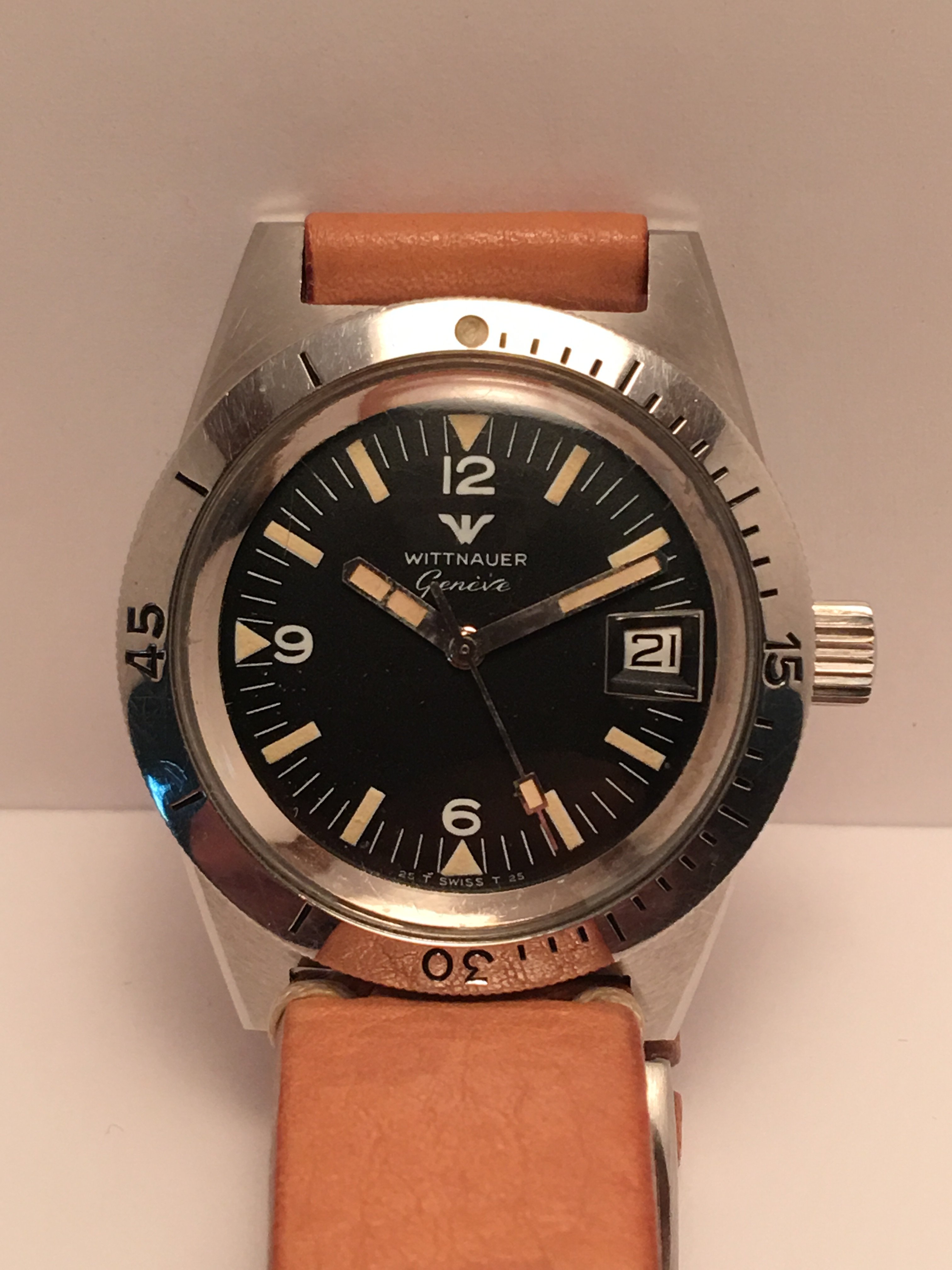 wittnauer skin diver