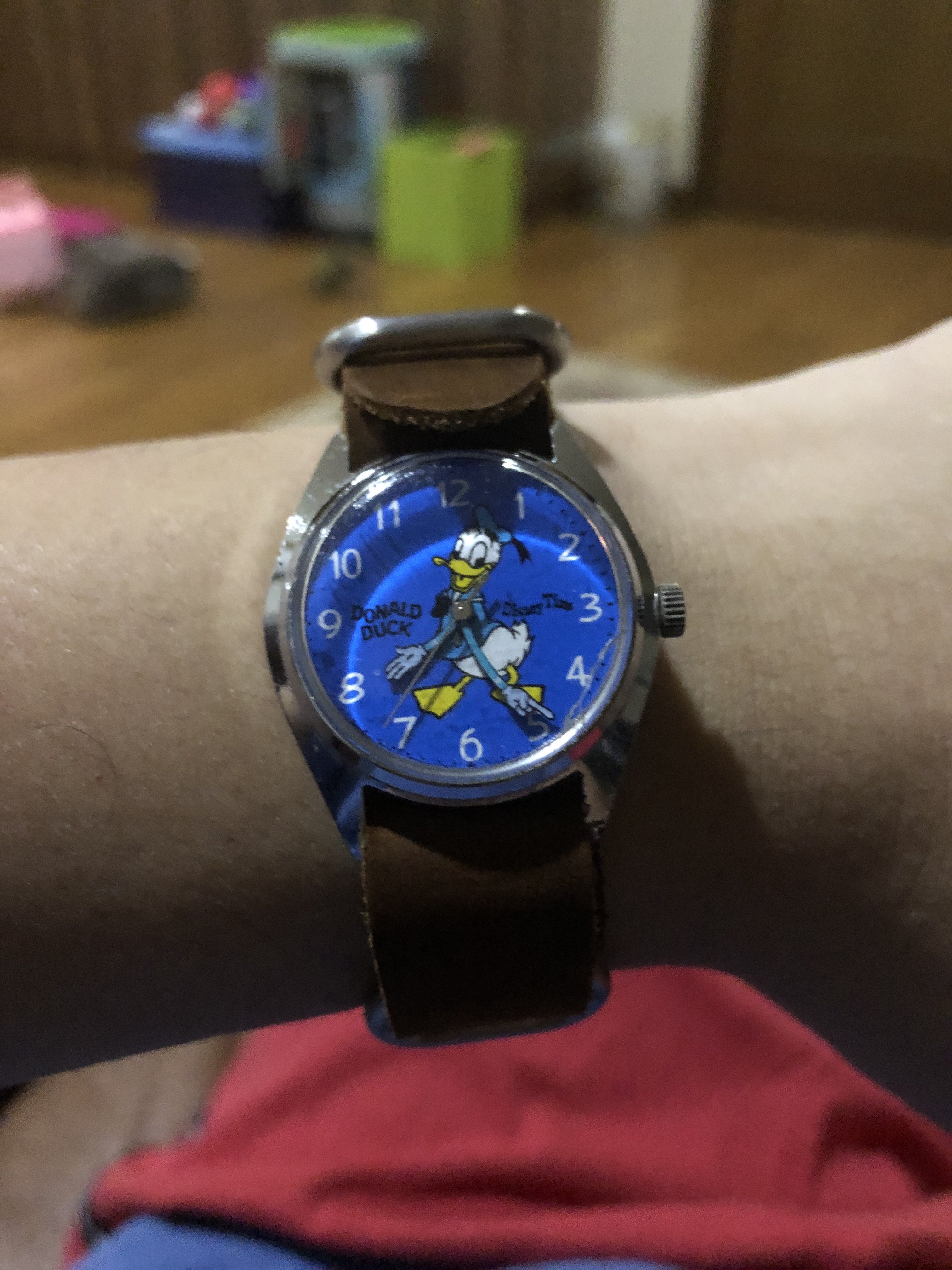 seiko donald duck watch
