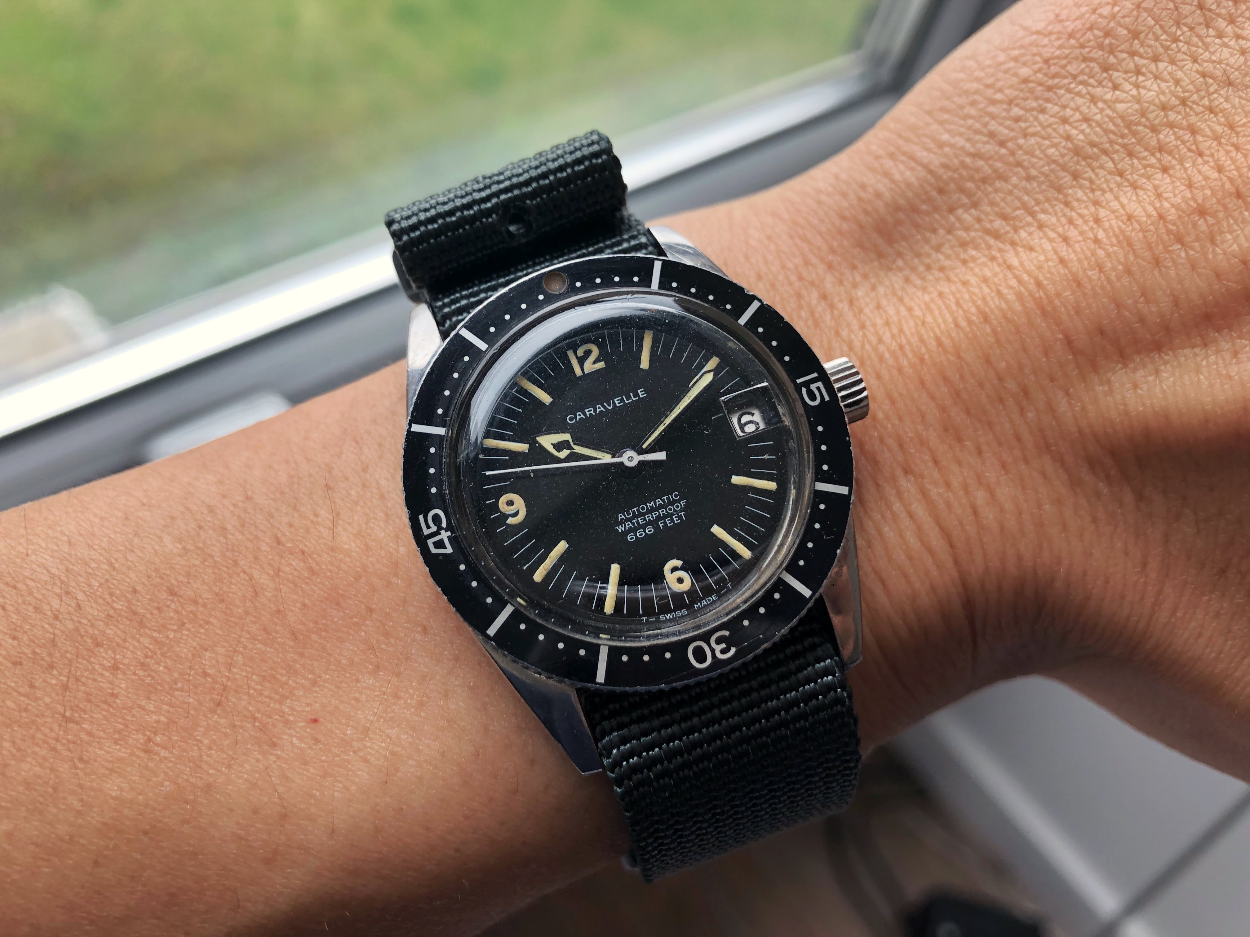 caravelle 666 diver