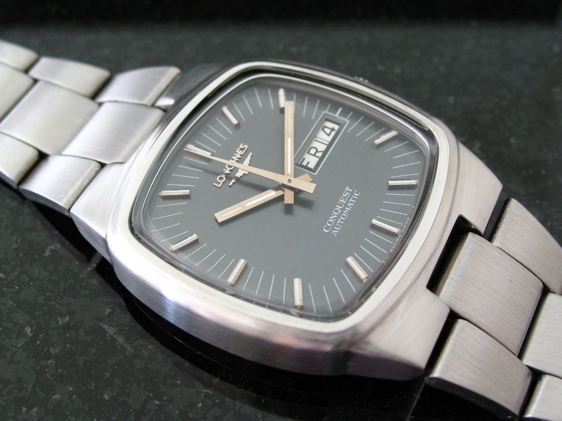 SOLD EXCEPTIONAL 1970s Longines CONQUEST Automatic Day Date All