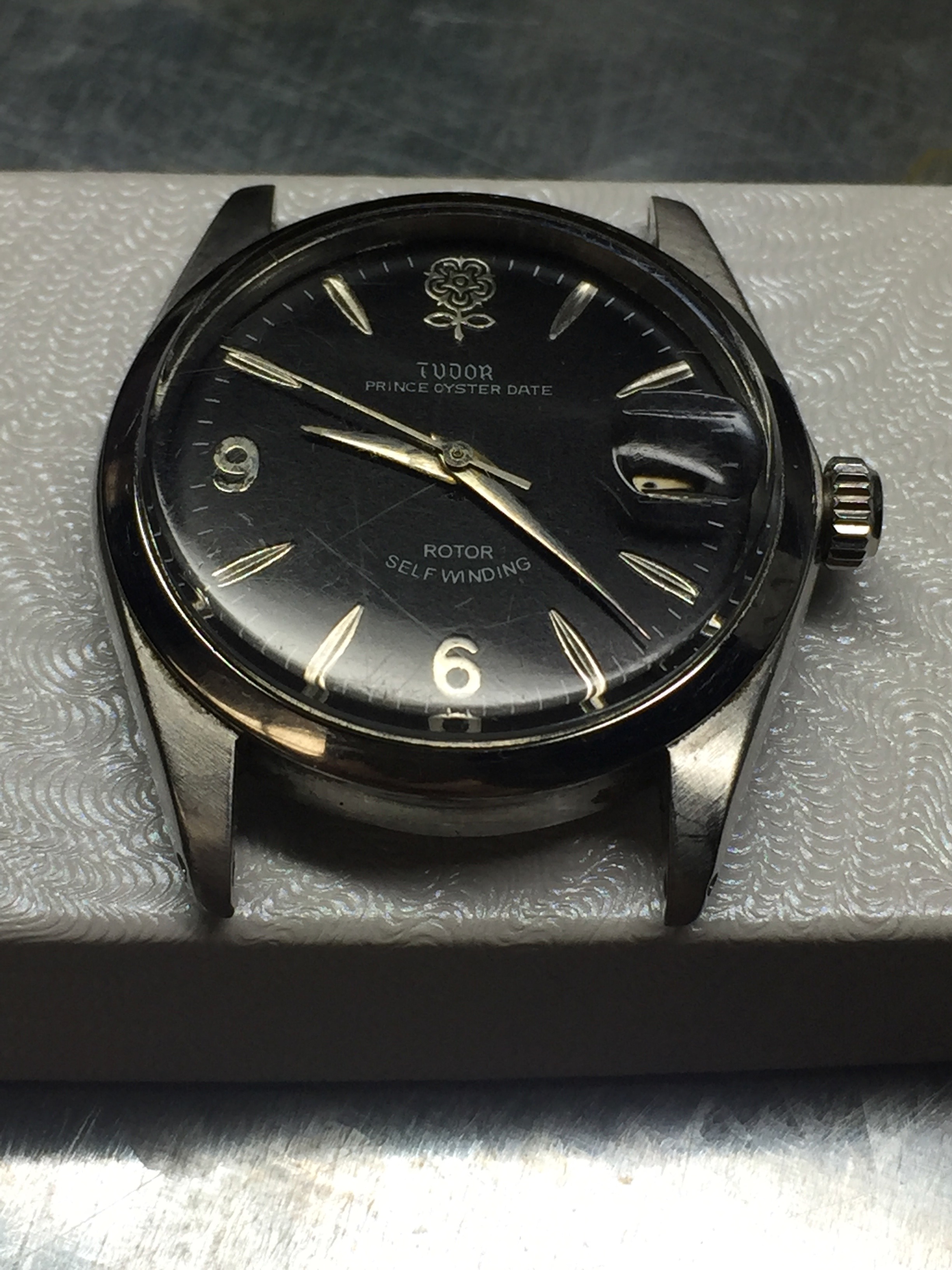 Tudor 7966 big clearance rose