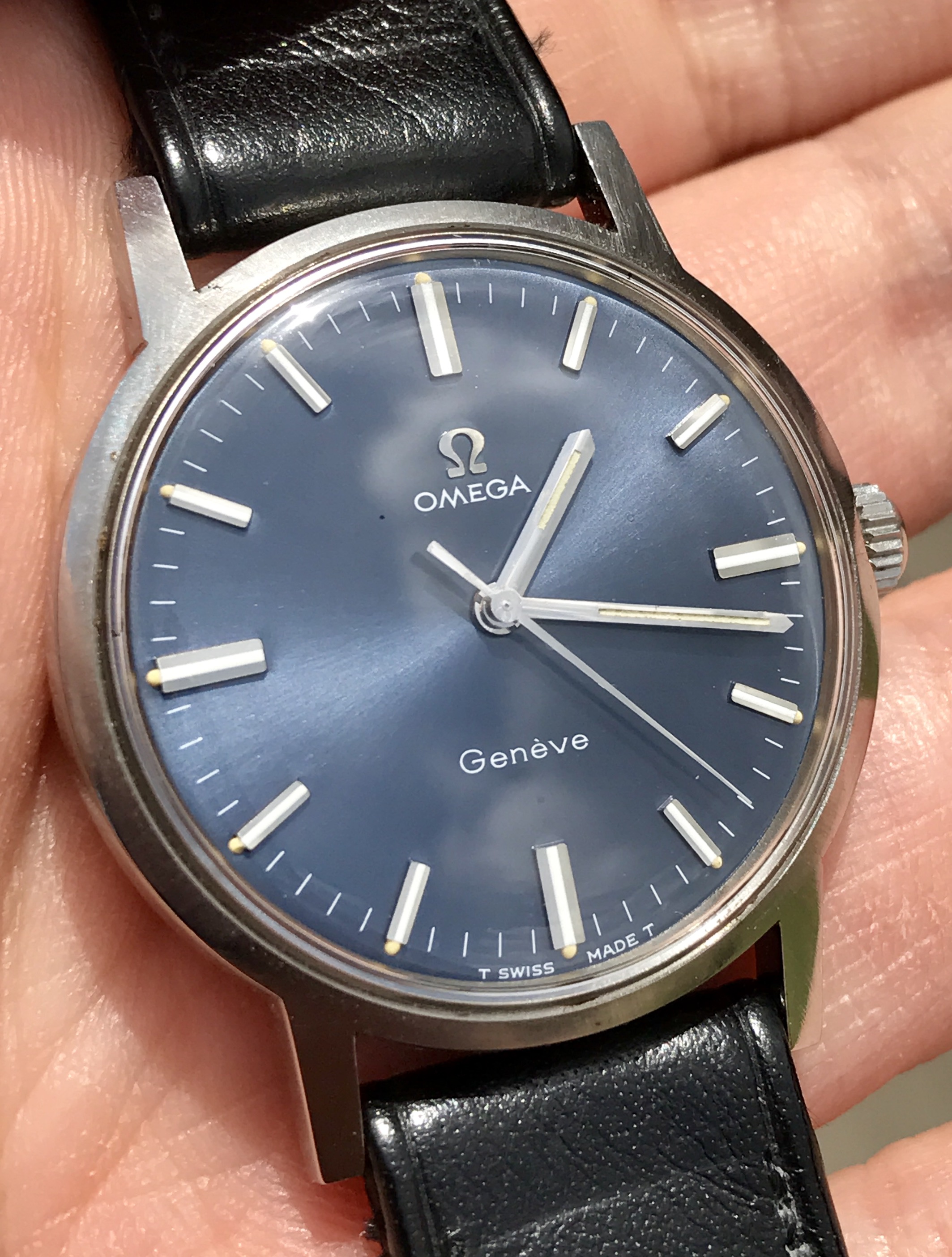 SOLD 575 Omega Geneve 135.070 Stainless with Blue Soleil Dial