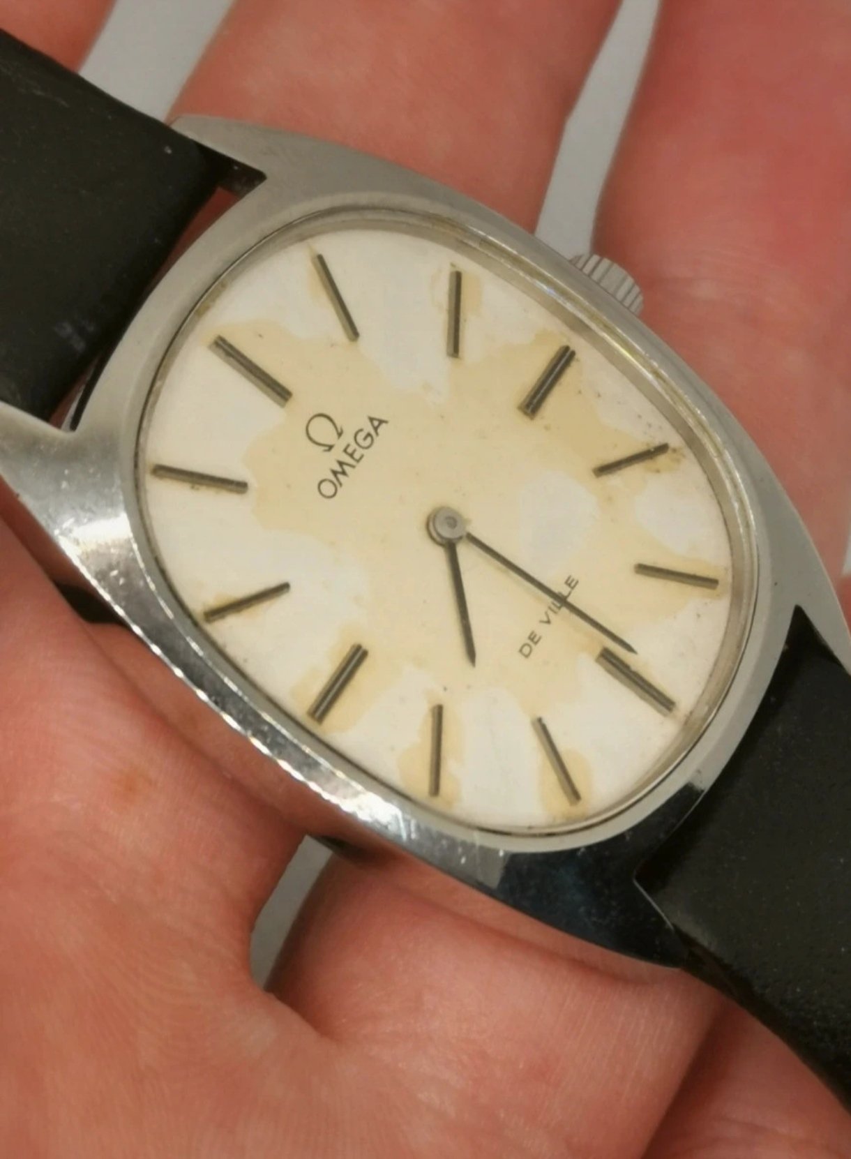 Omega de ville 1975 best sale