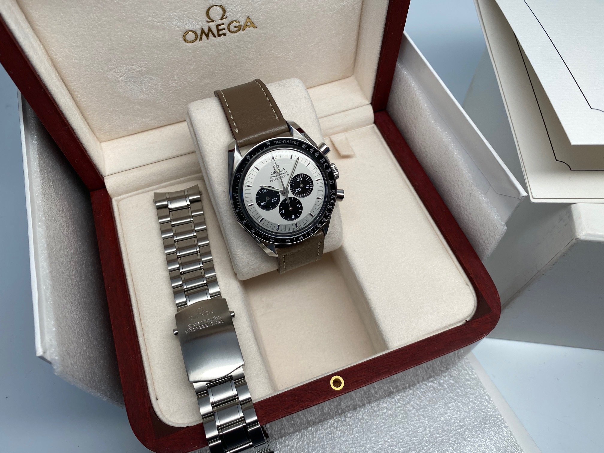 SOLD Omega Speedmaster Chronograph Panda ref 3570.31 Mitsukoshi