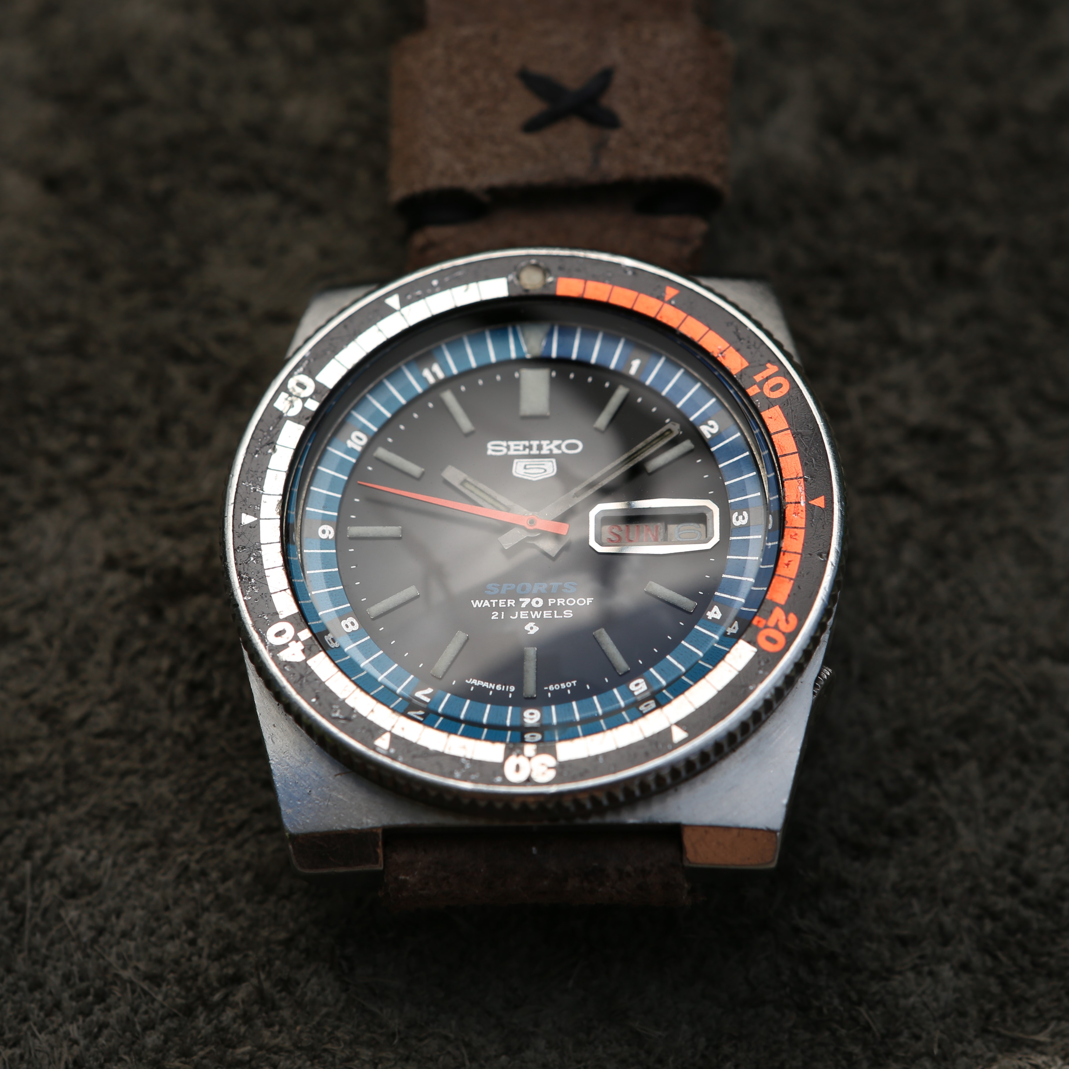 SOLD - Seiko 5 6119-6050 Regatta Diver | Omega Watch Forums