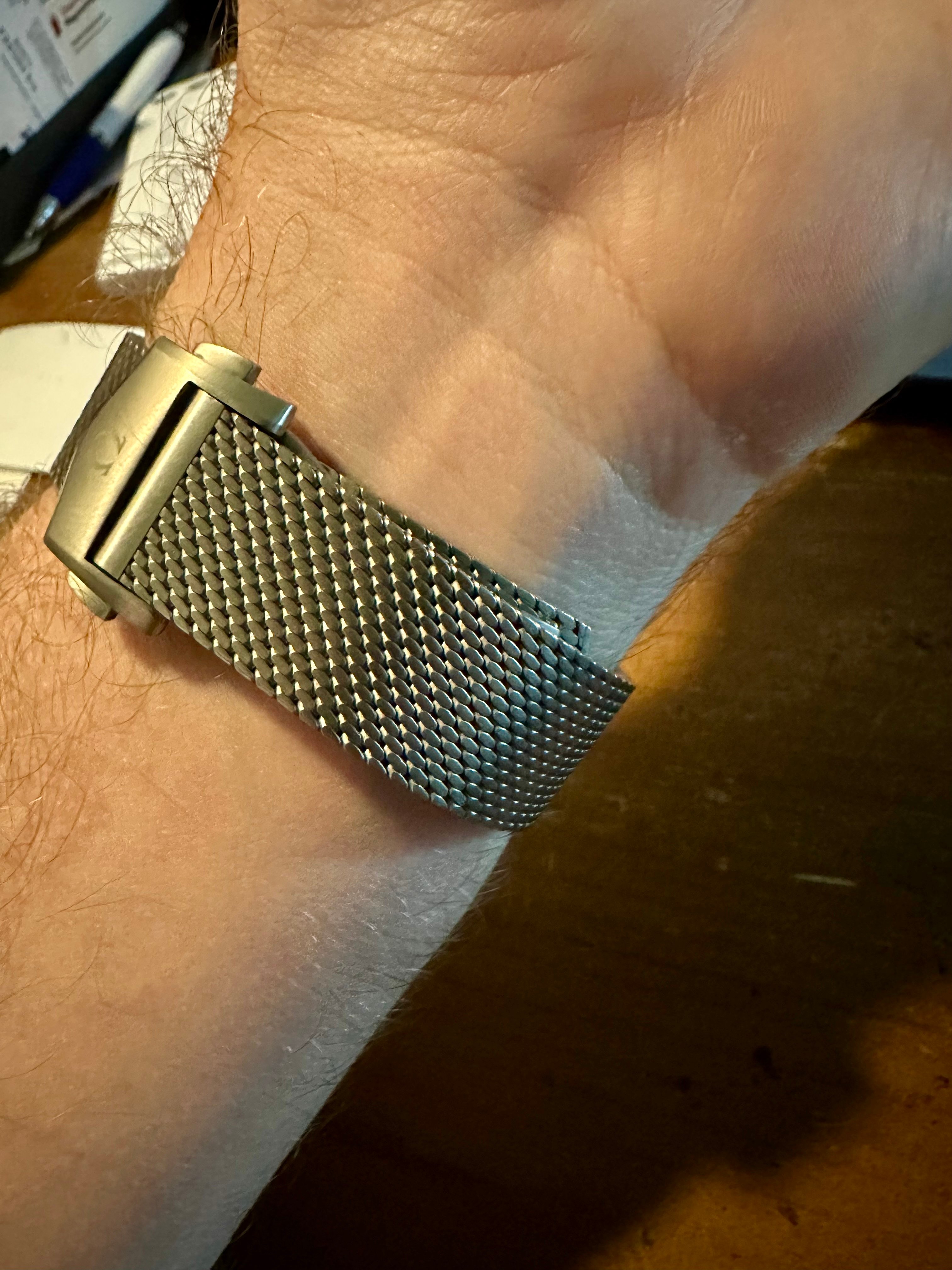 Shorten on sale milanese loop