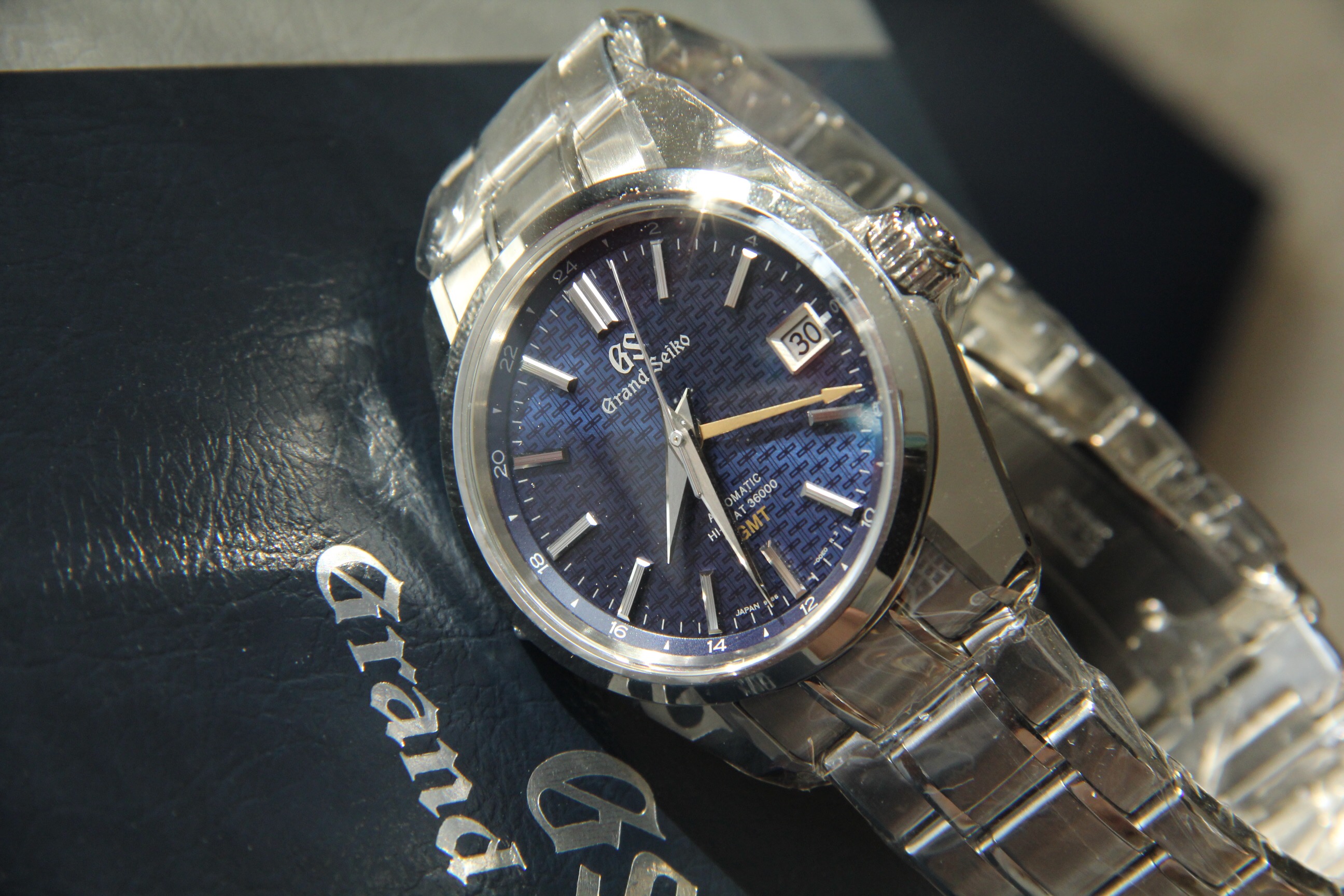 Grand seiko outlet sbgj225