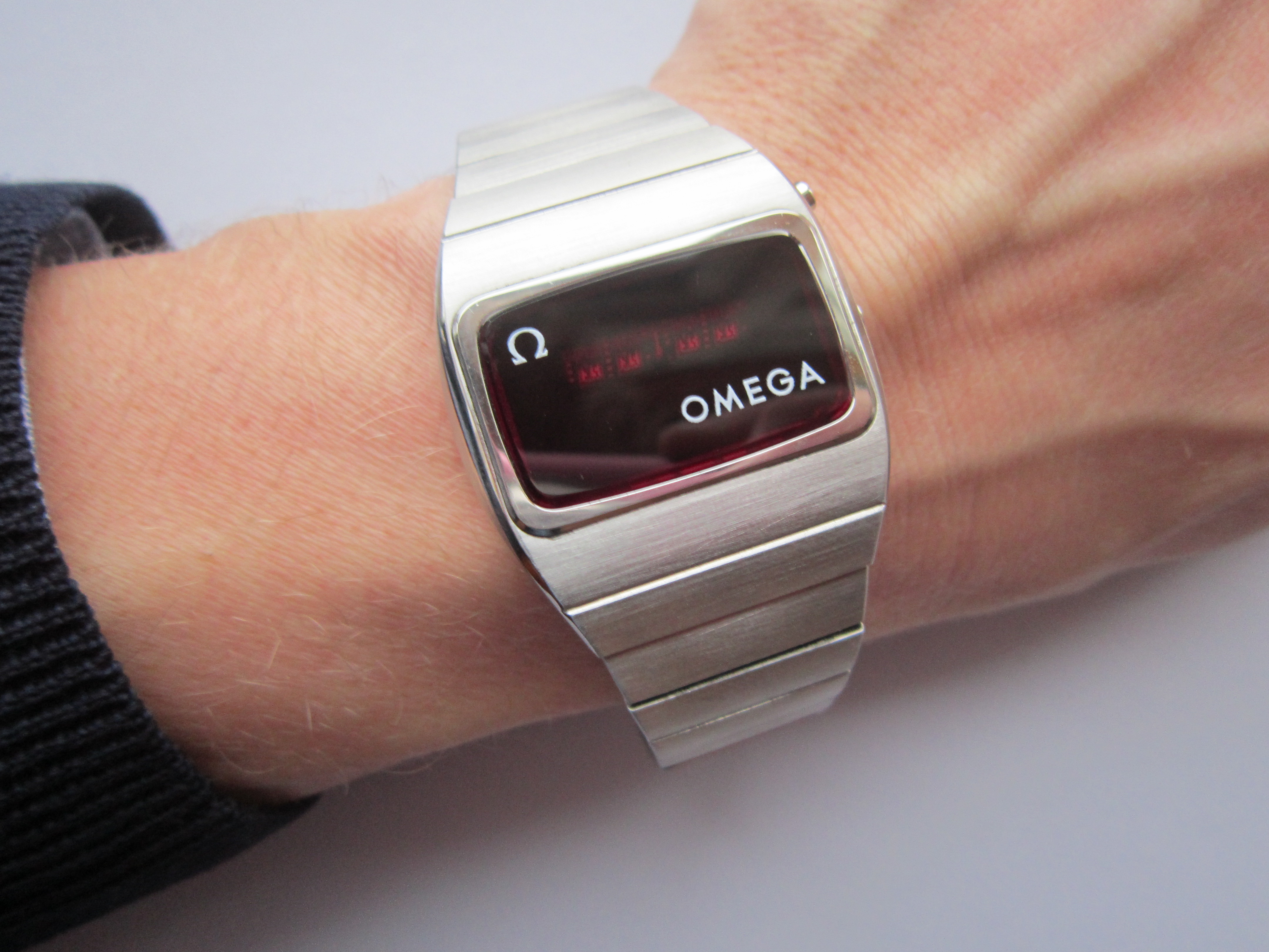 strikes and spares led watch