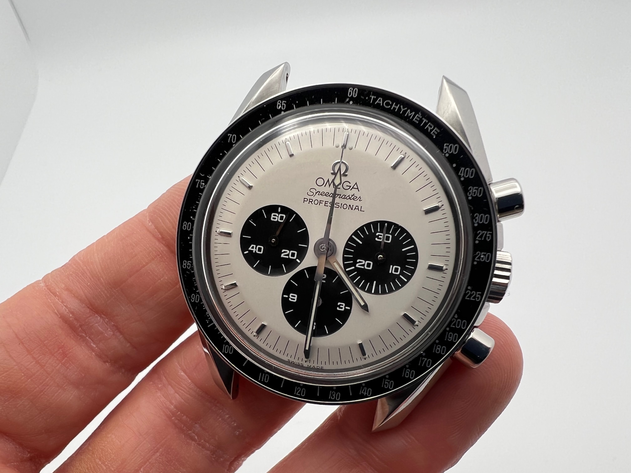 Mitsukoshi speedmaster outlet