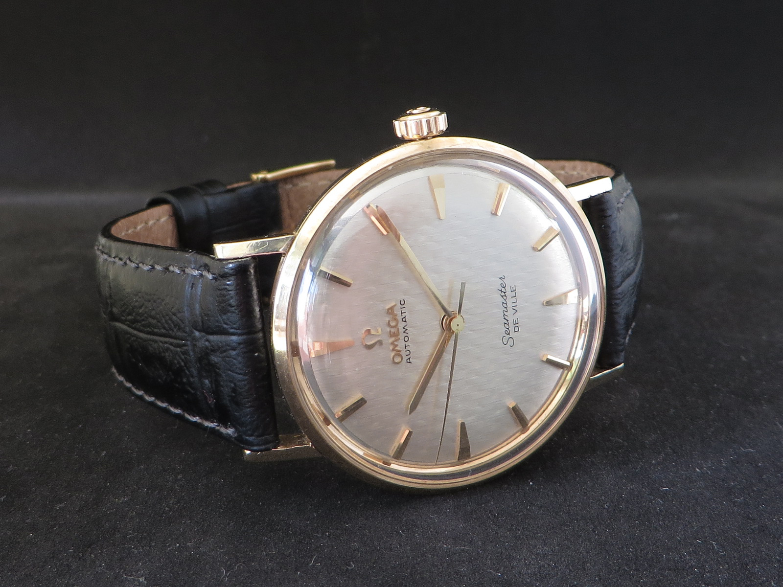 SOLD - 14K Solid Gold 1962 Omega Seamaster - Amazing Dial (You