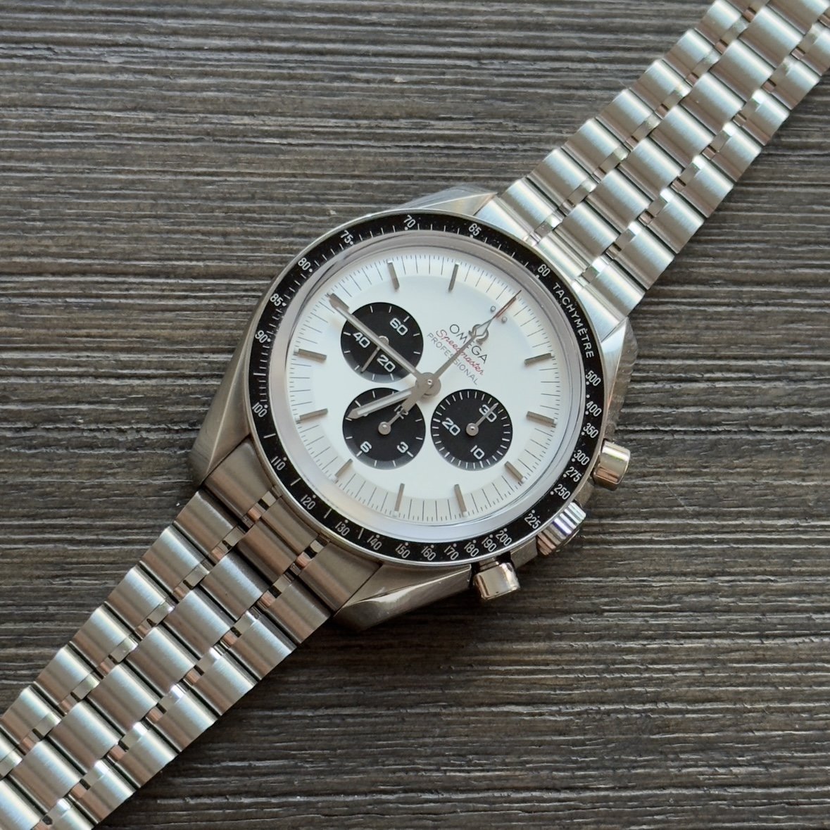 New bracelet on Speedmaster Tokyo Panda | Omega Forums