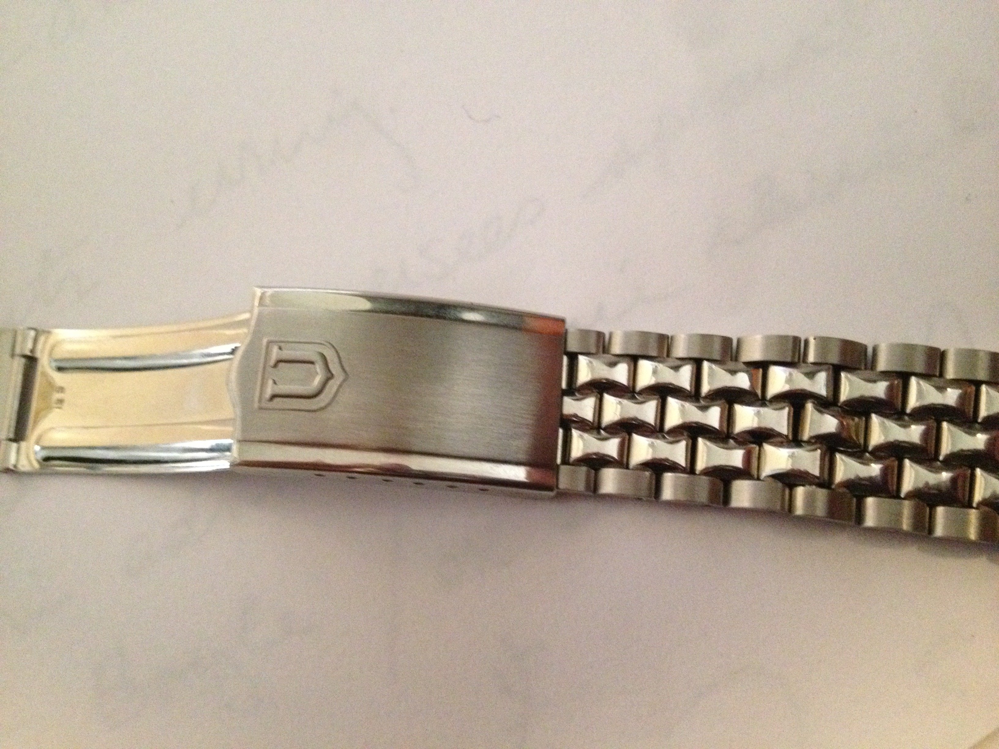 The Bracelets of Universal Geneve | Omega Watch Forums